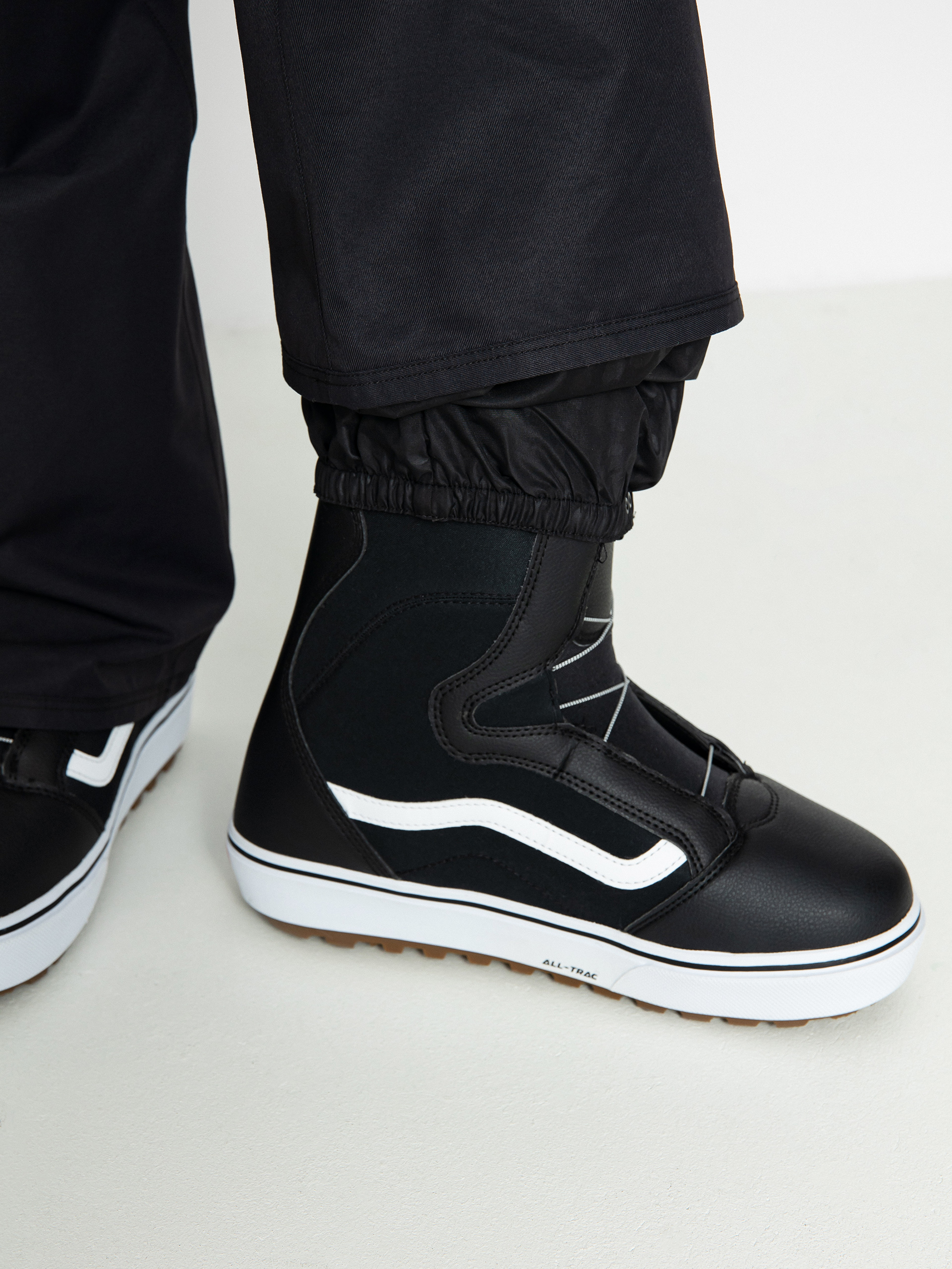 Női Volcom Bridger Ins Snowboard nadrág (black)