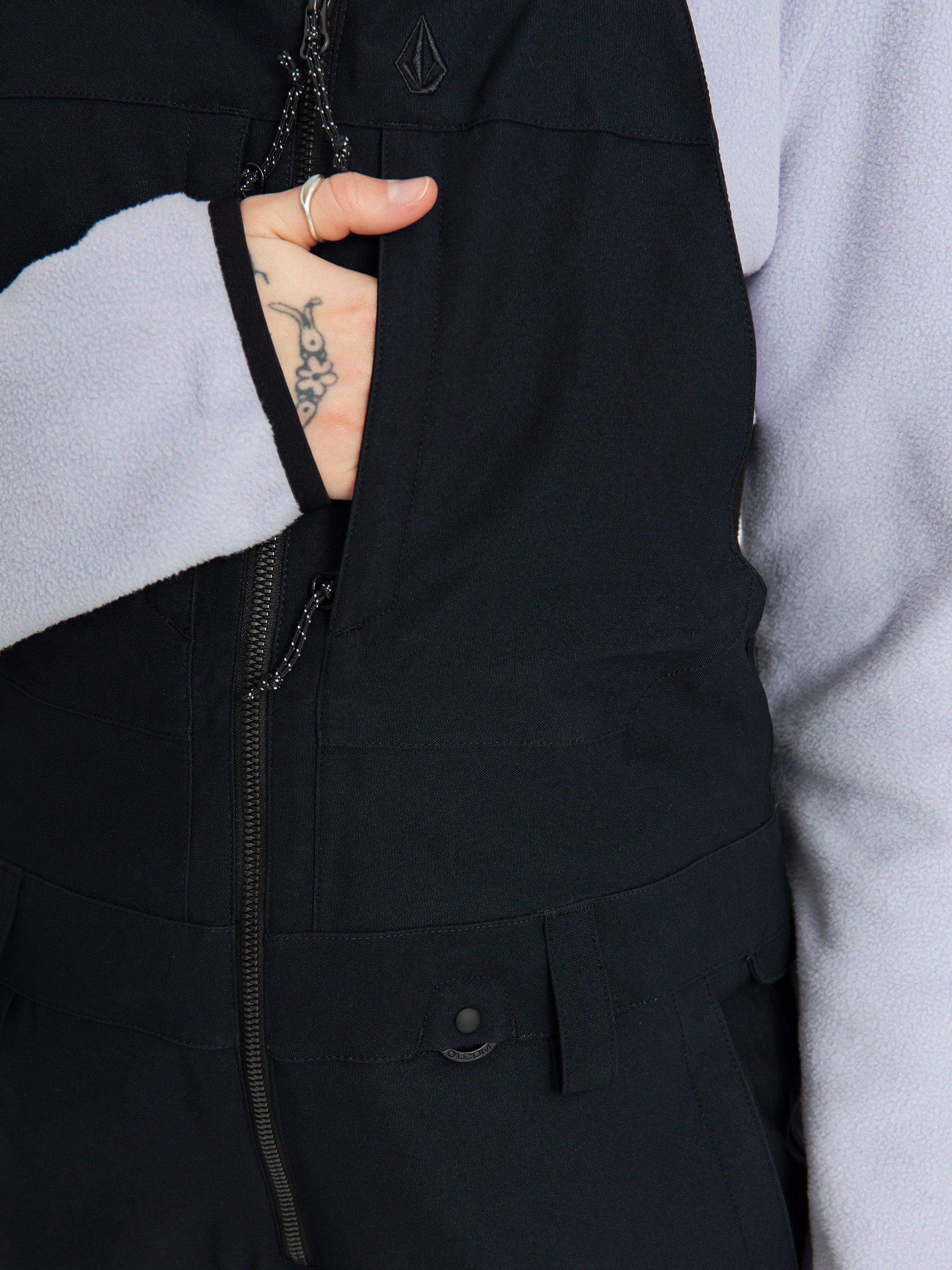 Női Volcom Swift Bib Overall Snowboard nadrág (black)