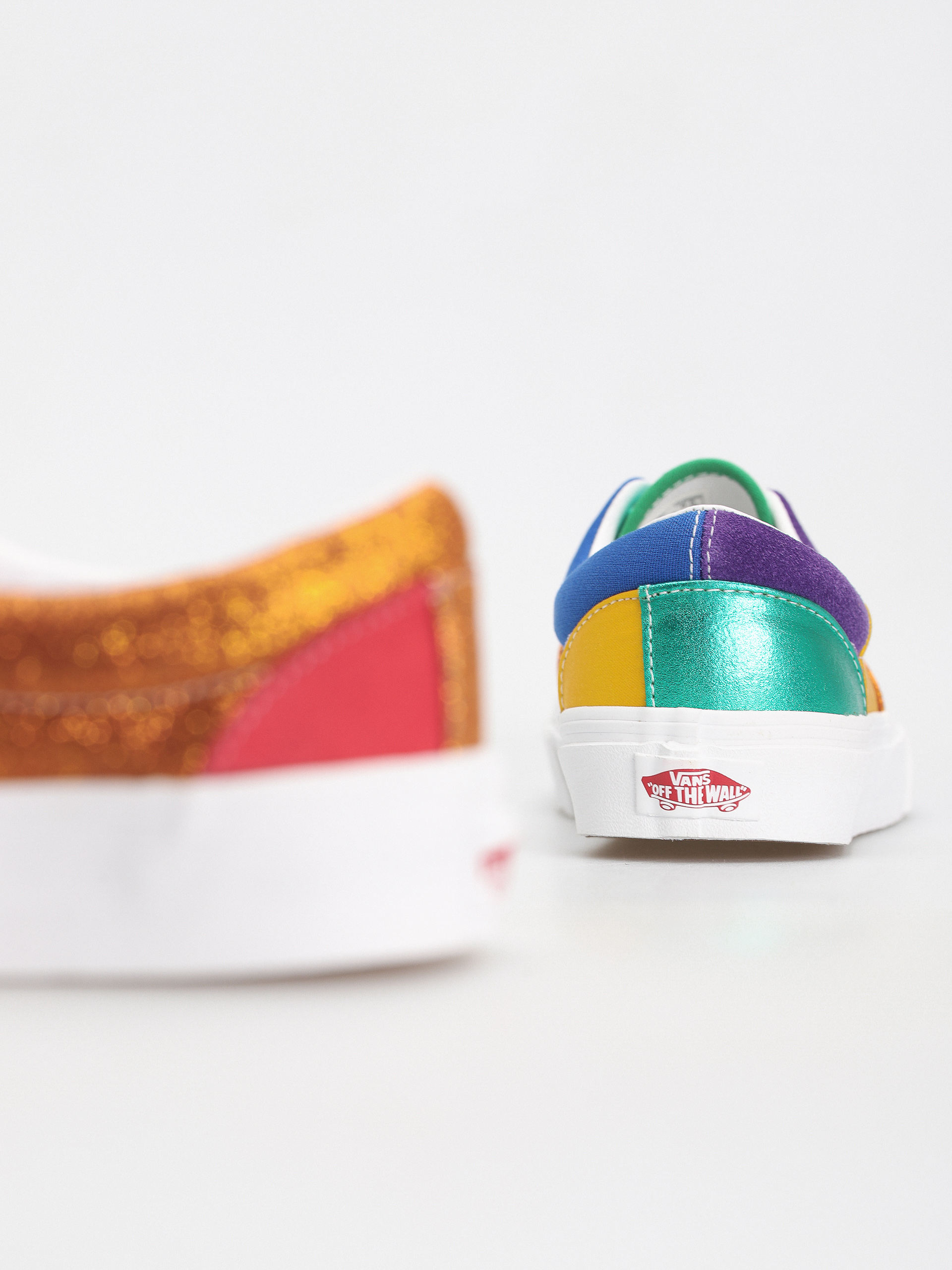 Vans Era Cipők (pride patchwork/true white)