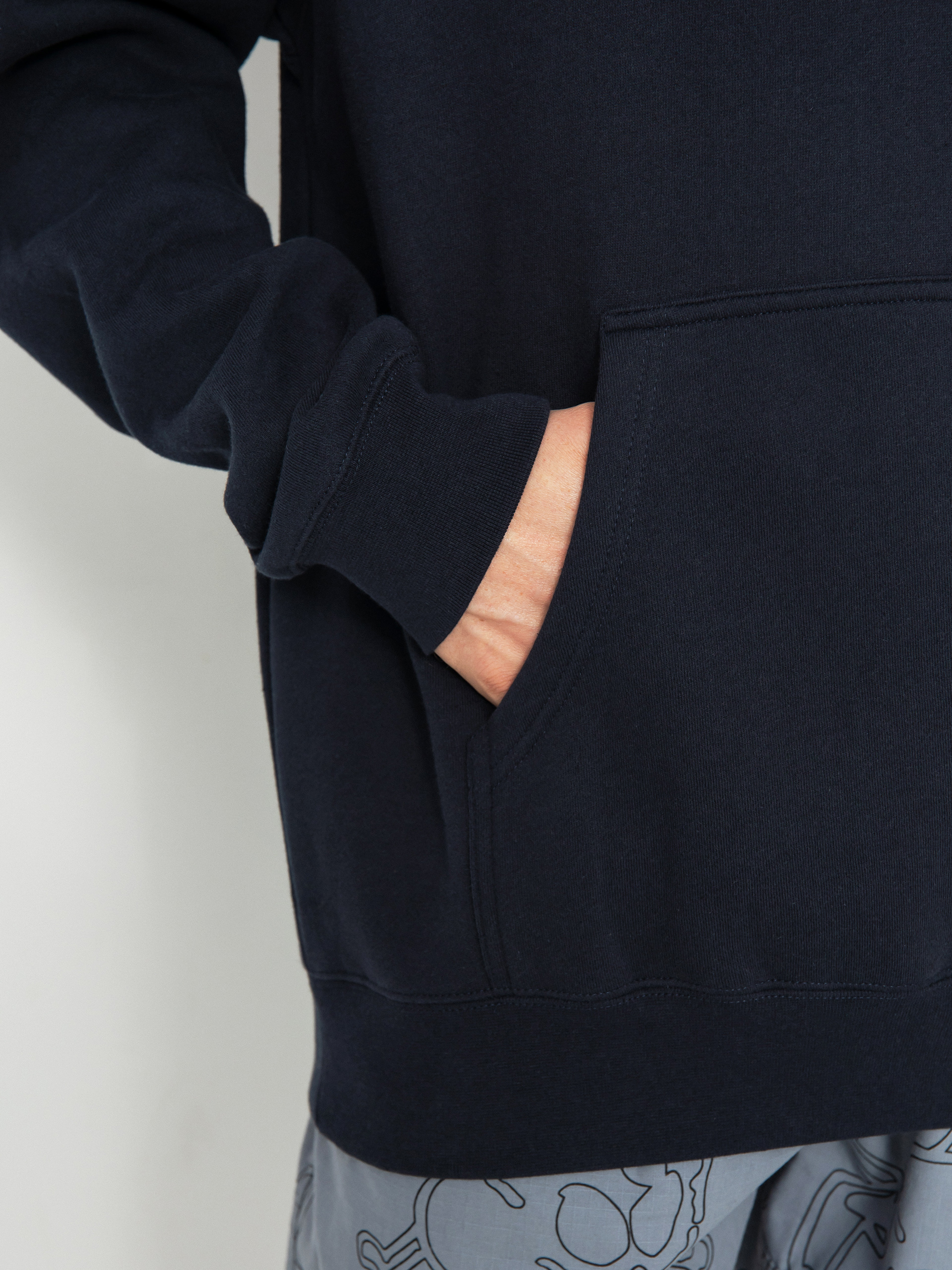 Antihero Eagle HD Kapucnis pulóver (navy/black/multi)