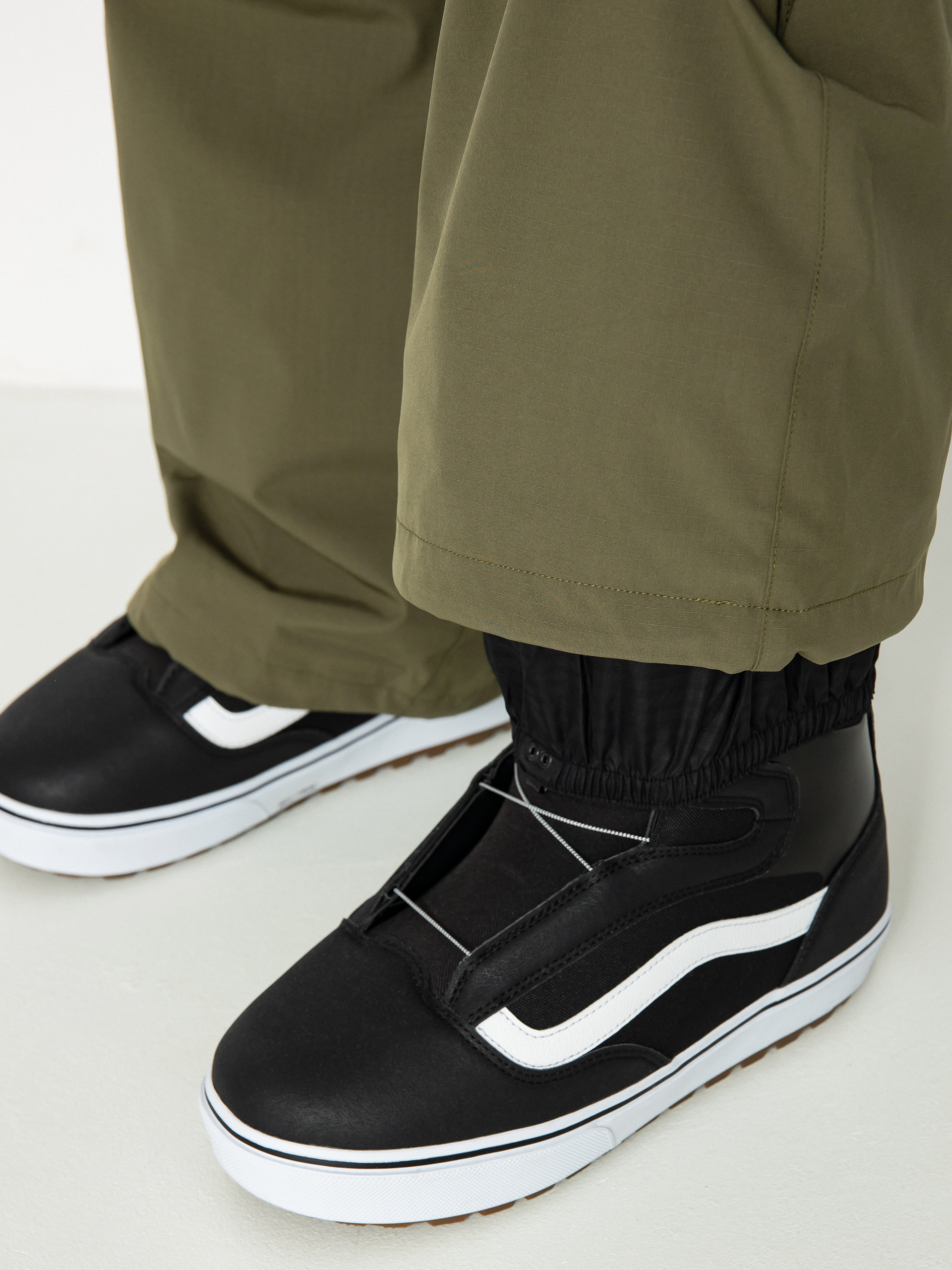 Férfi Volcom Vlcmxdustbox Snowboard nadrág (military)