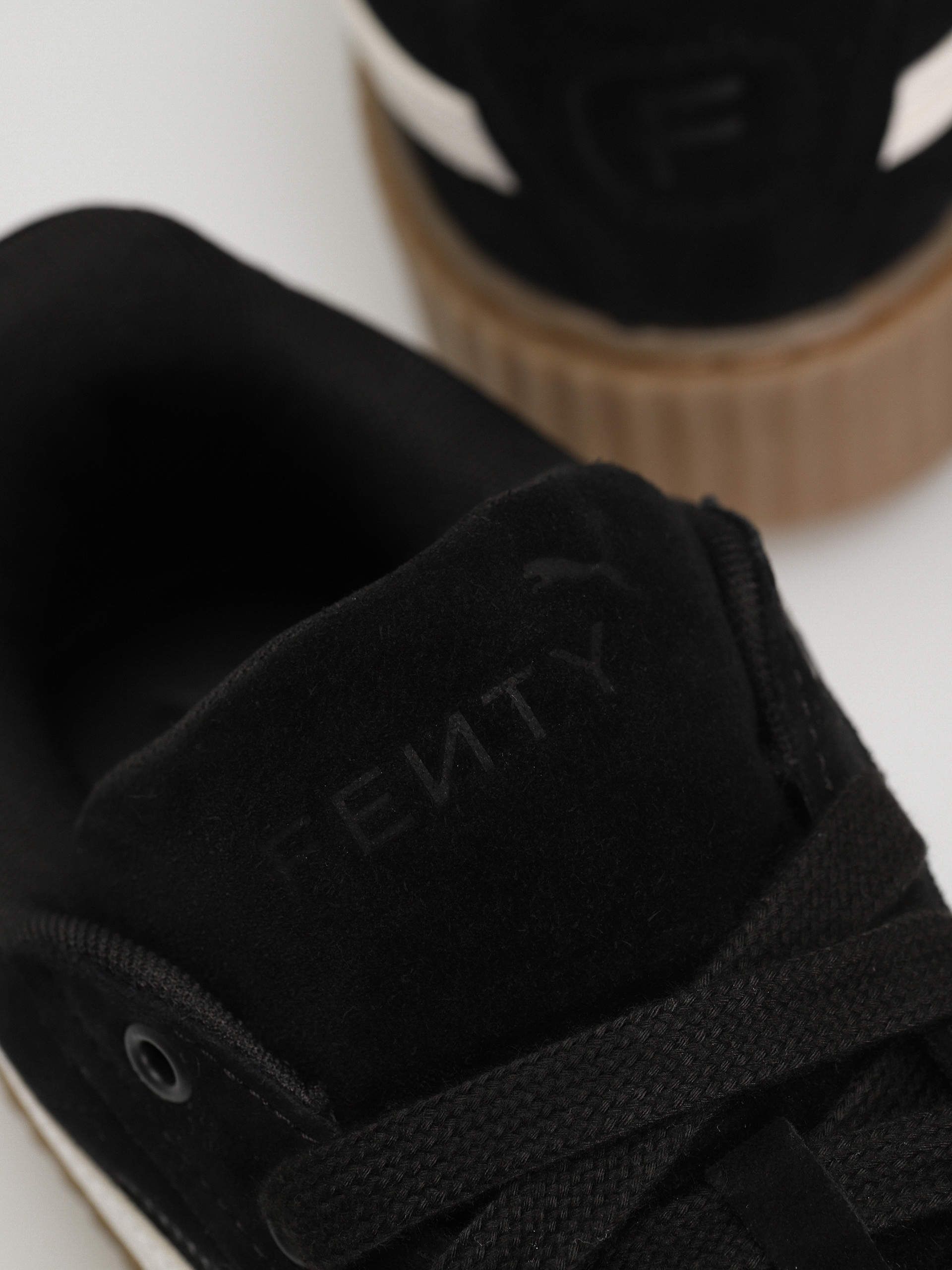 Puma X Fenty Creeper Fenty Cipők (black warm white gum)