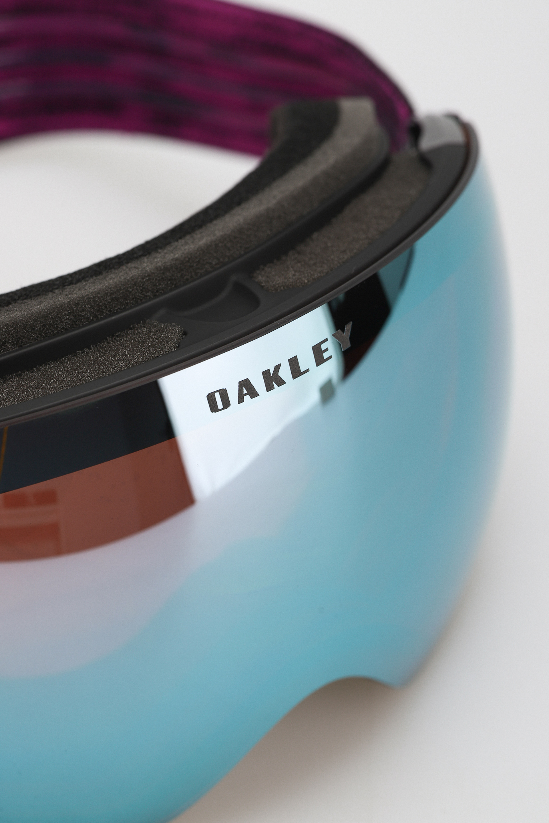 Oakley Flight Deck M Snowboard szemüveg (purple haze/prizm sapphire iridium)