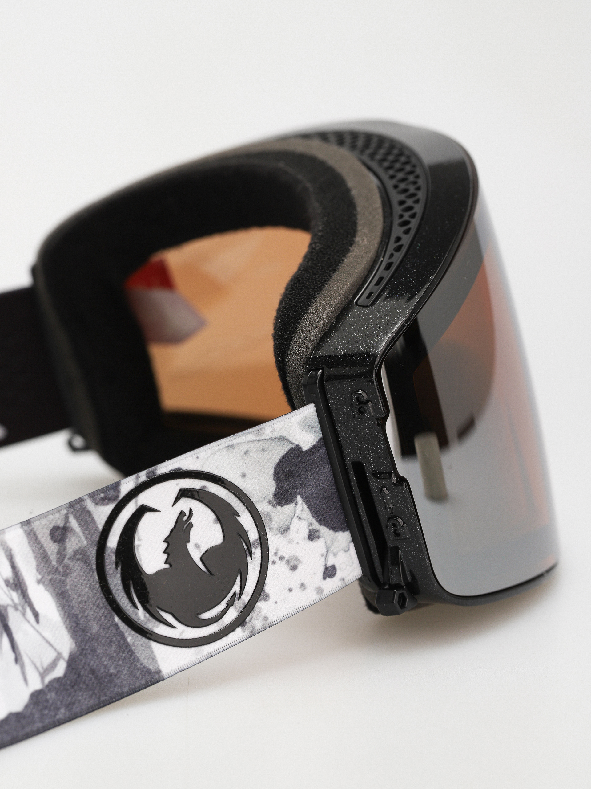 Dragon PXV2 Snowboard szemüveg (bushido/lumalens silver ion/lumalens violet)