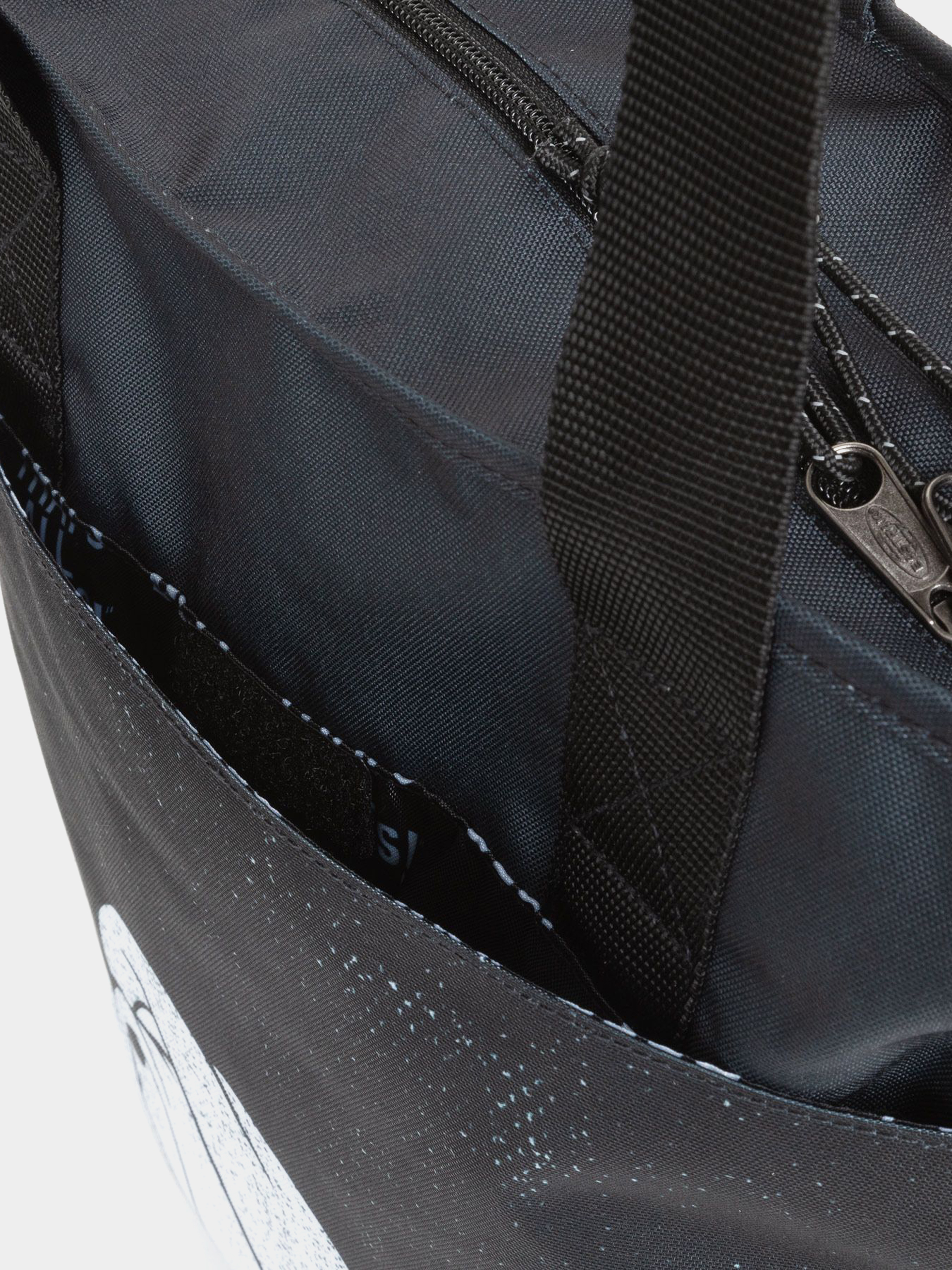 Eastpak Shopp R Tote Táska (bugs bunny)