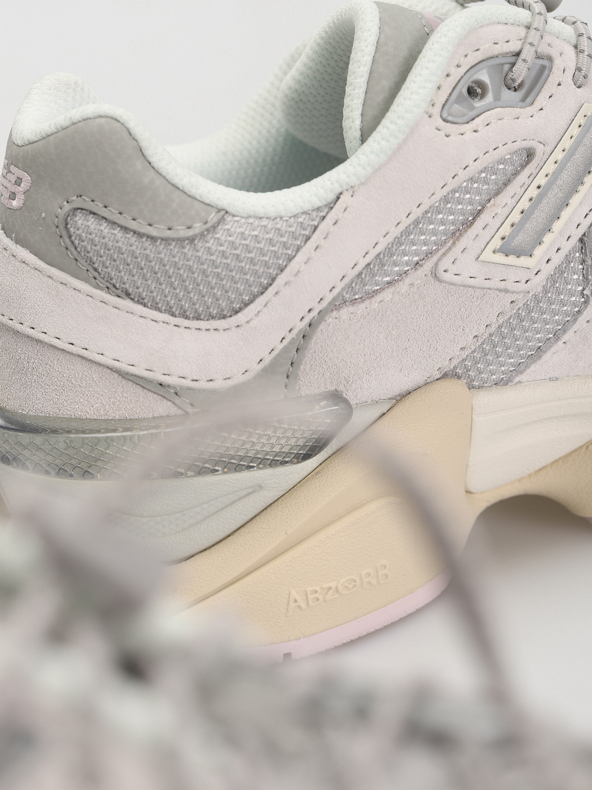 New Balance 9060 Cipők (grey matter)