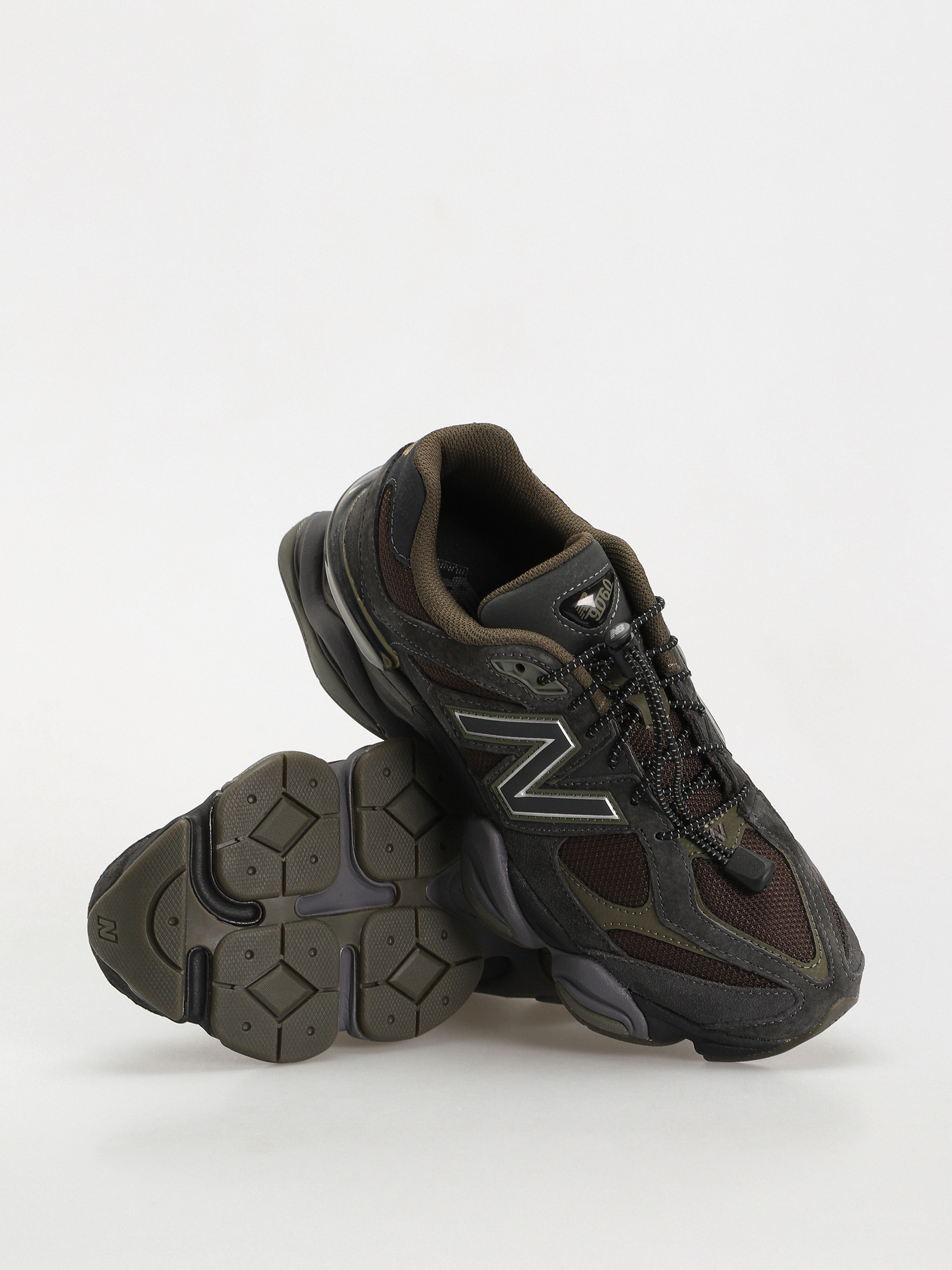 New Balance 9060 Cipők (blacktop)