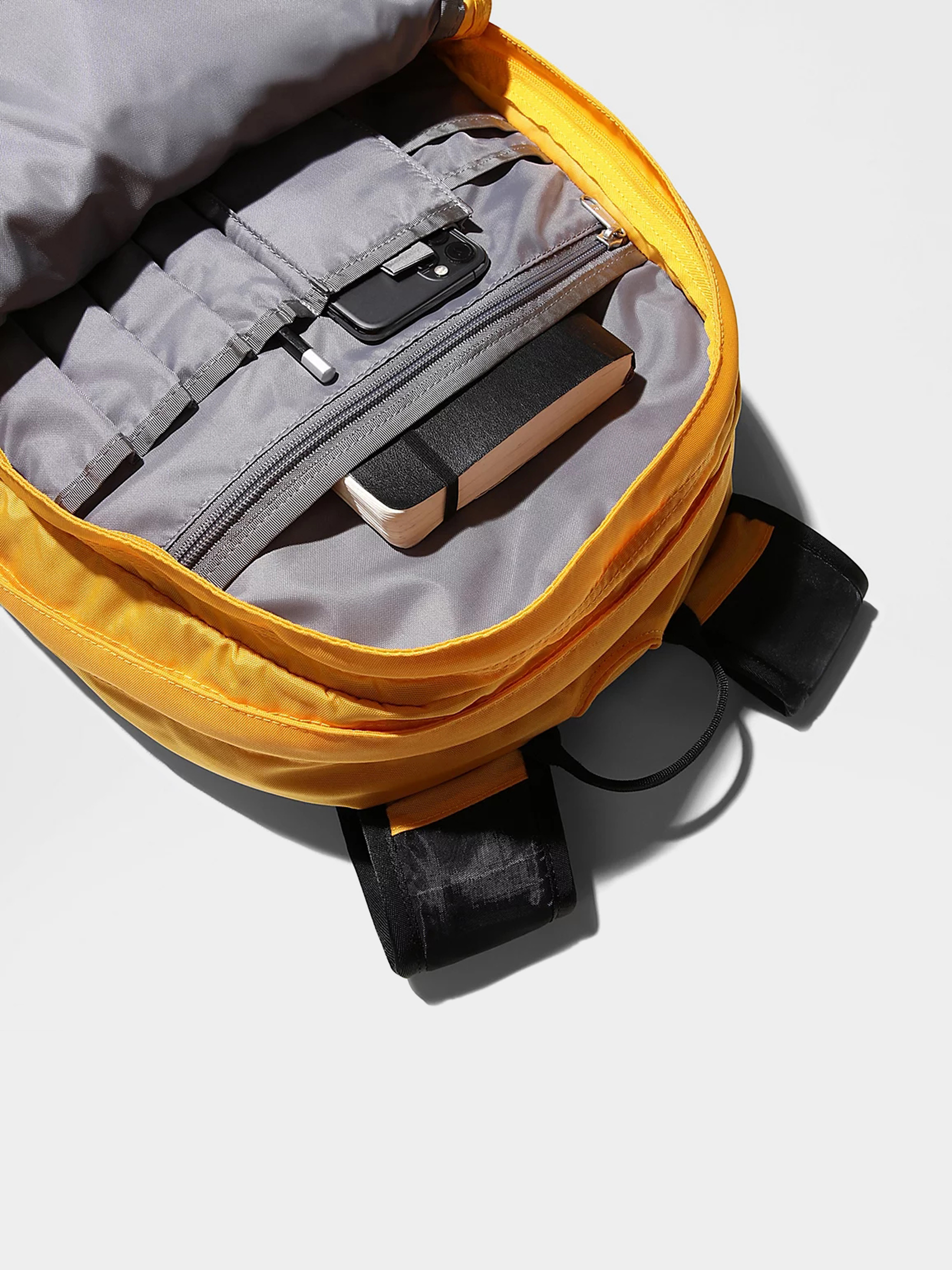 The North Face Borealis Classic Hátizsák (summit gold/tnf black)