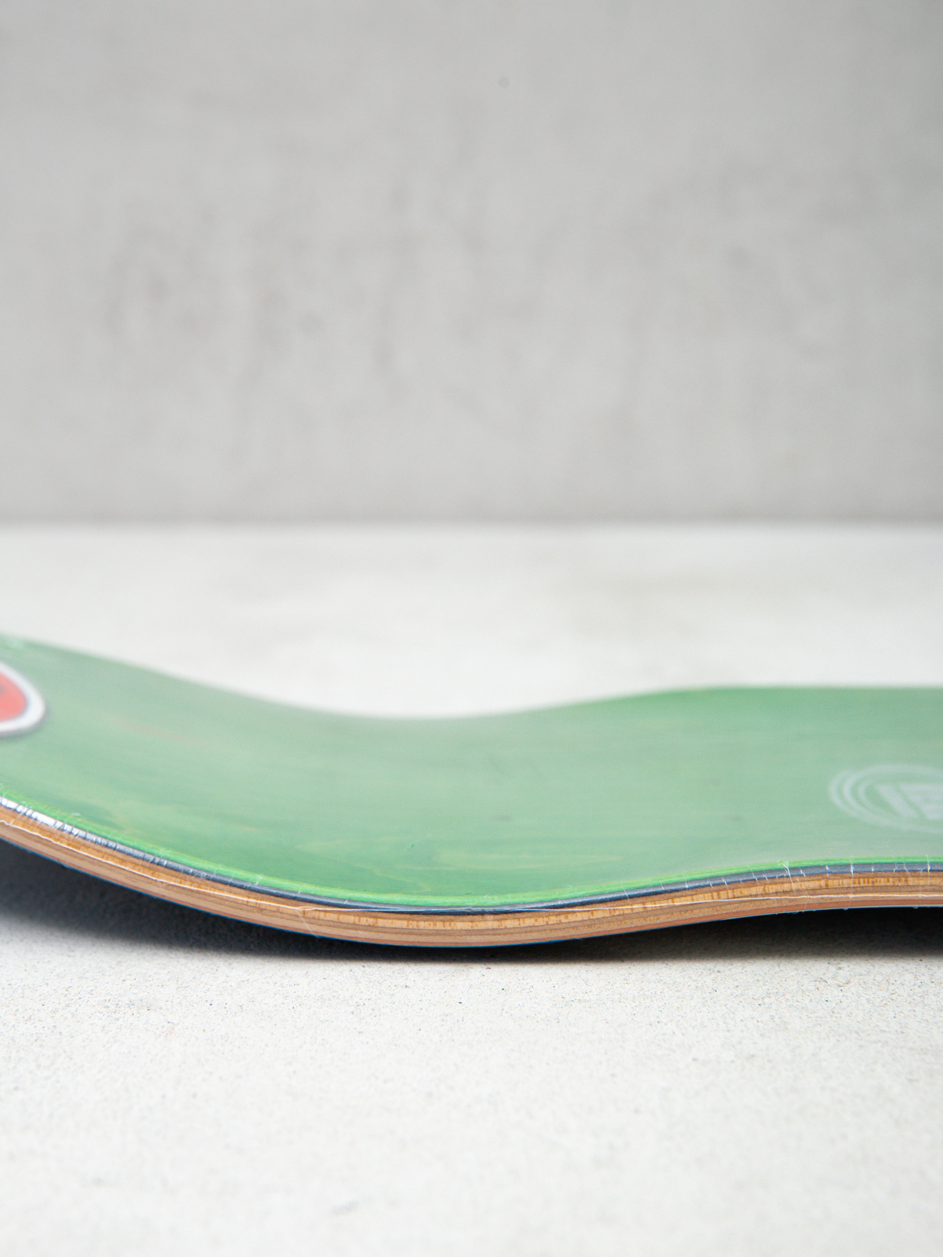 Real Classic Oval Gördeszka lap (blue/black)