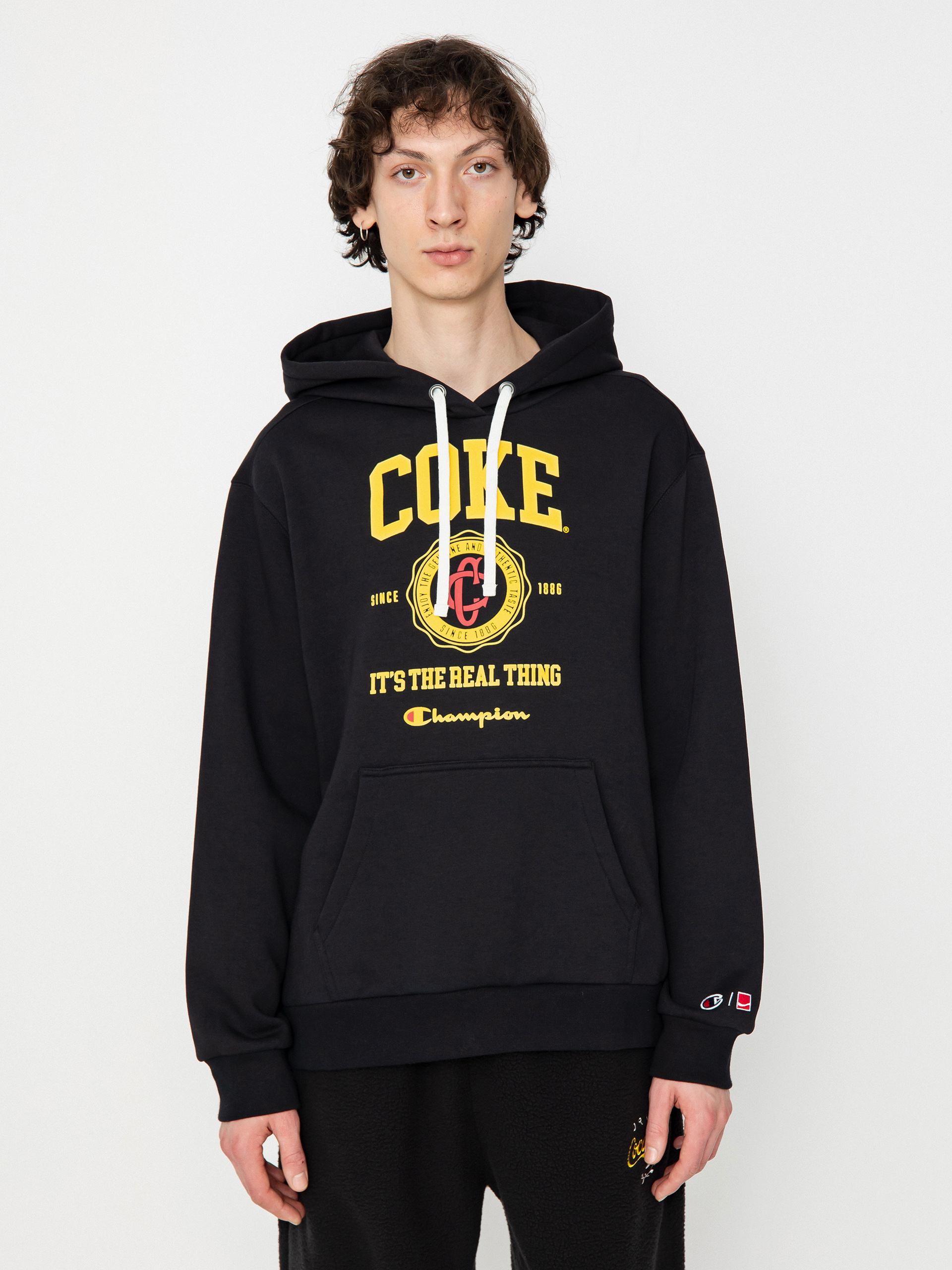 Champion X Coca Cola Hooded Sweatshirt 220180 Kapucnis pulóver (nbk)