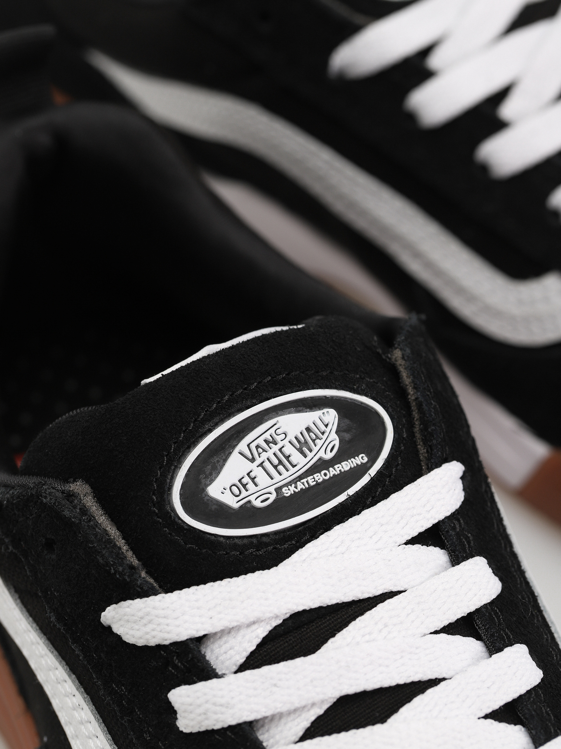 Vans Zahba Cipők (black/gum)