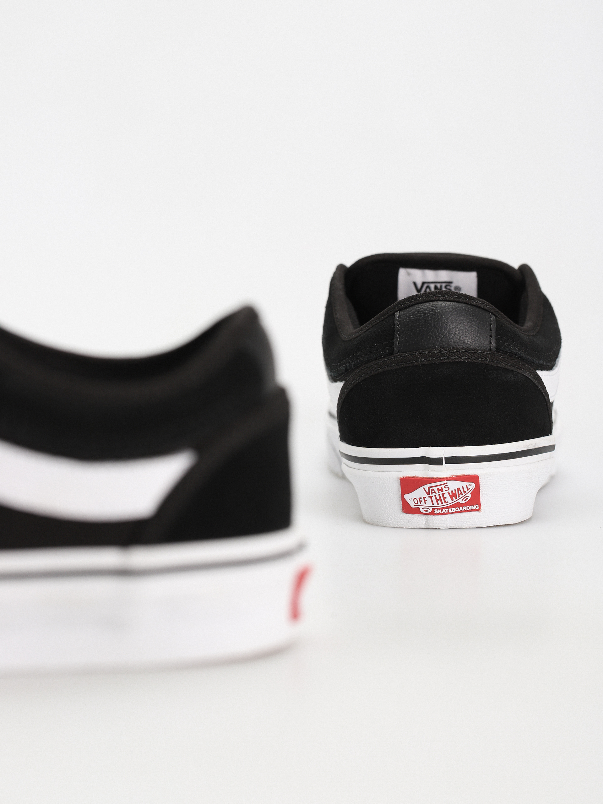 Vans Chukka Low Sidestripe Cipők (black/white)