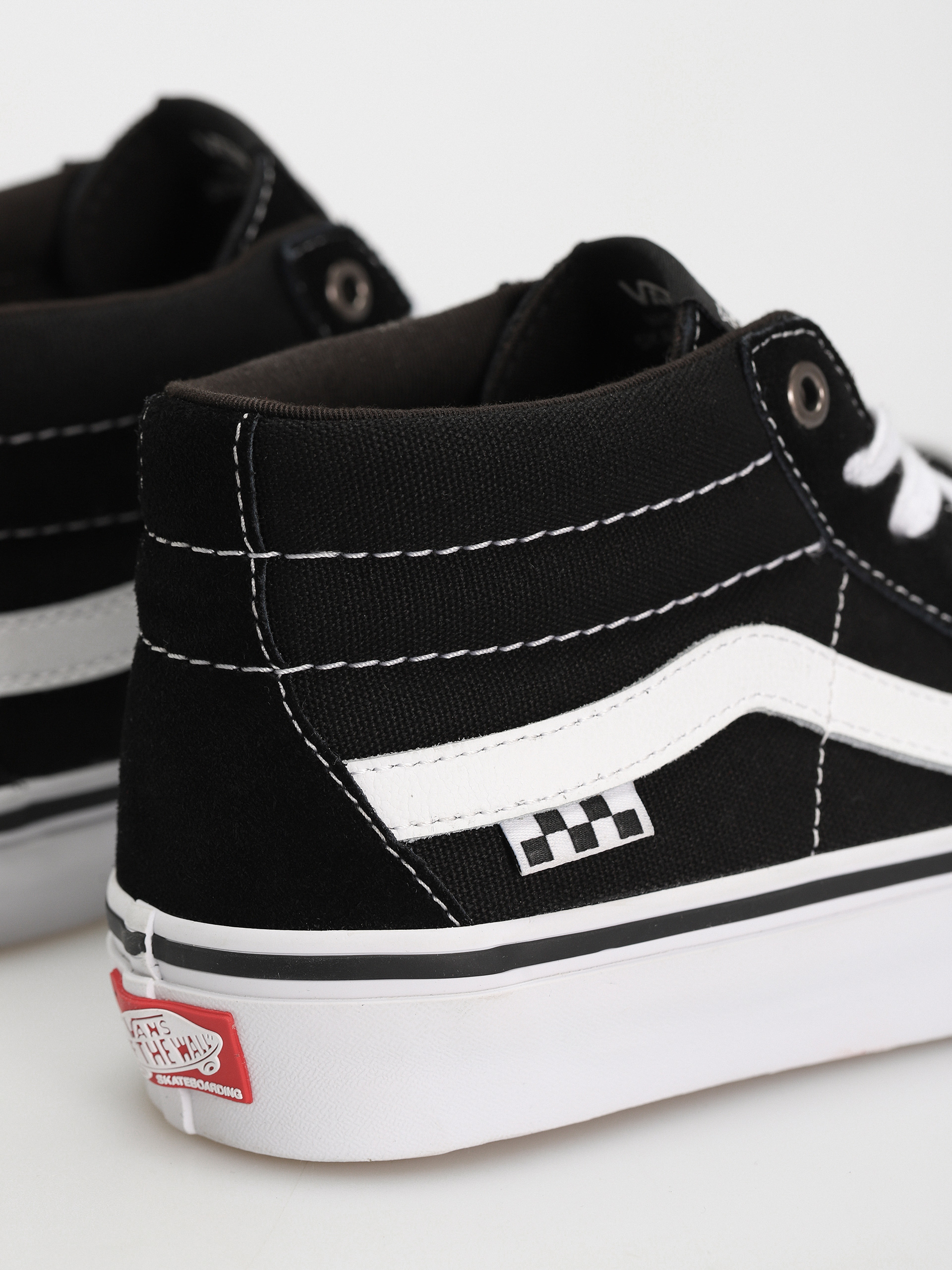 Vans Skate Grosso Mid Cipők (black/white)