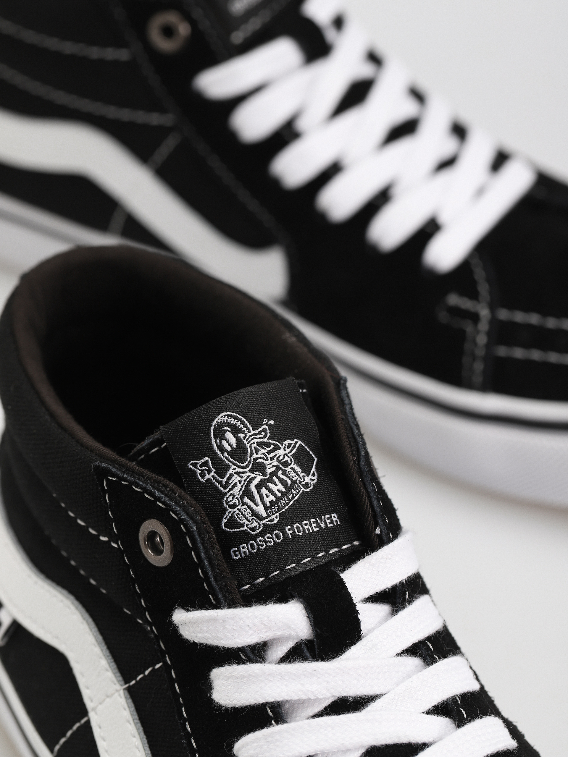 Vans Skate Grosso Mid Cipők (black/white)