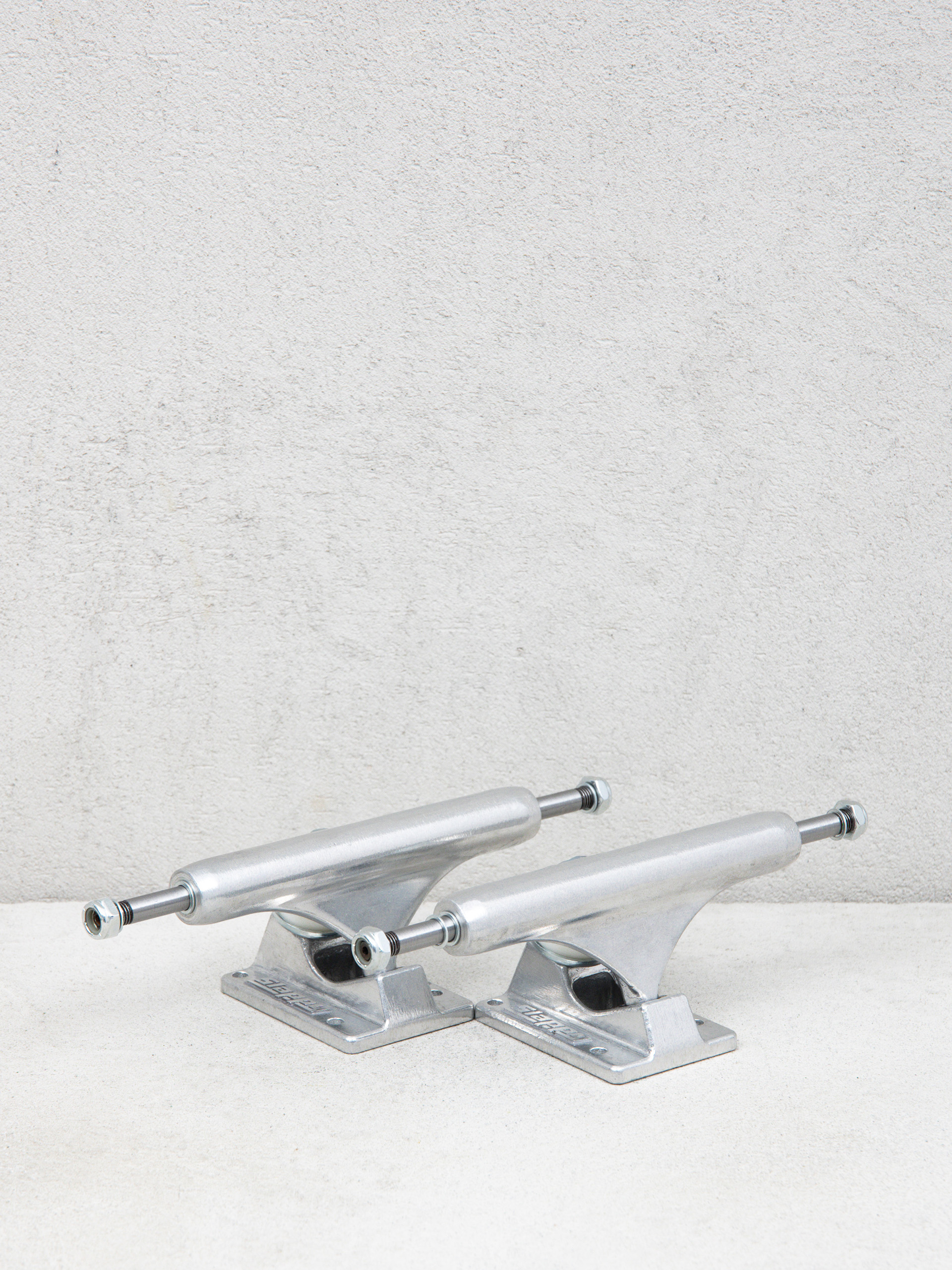 Slappy ST1 Inverted Hollow Polished Gördeszka felfüggesztés (silver)