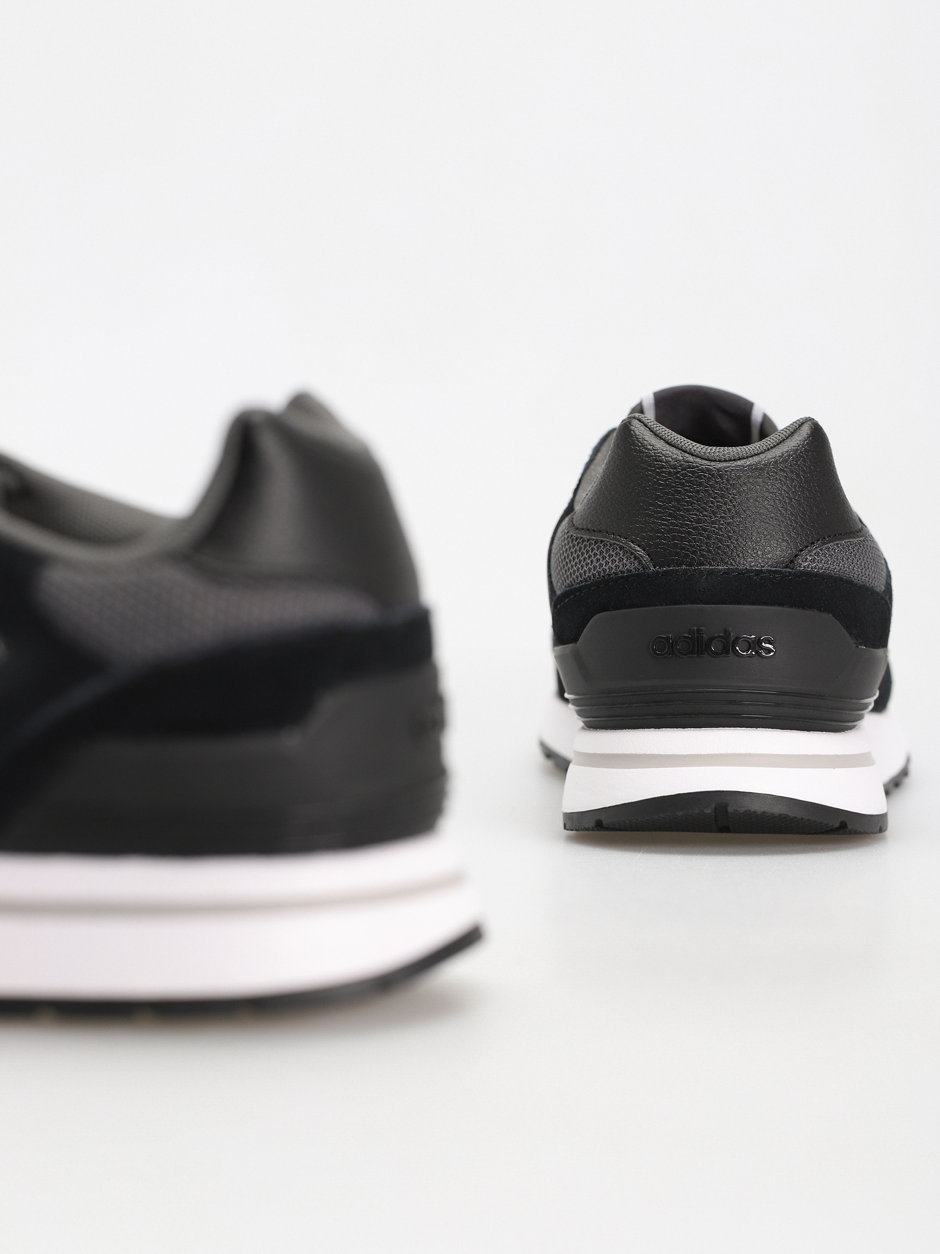 adidas Run 80s Cipők (cblack/ftwwht/gresix)