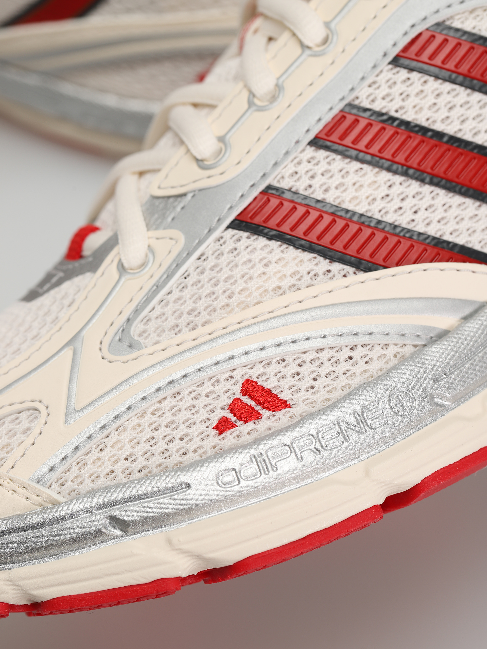 adidas Spiritain 2000 Cipők (ftwwht/betsca/cwhite)