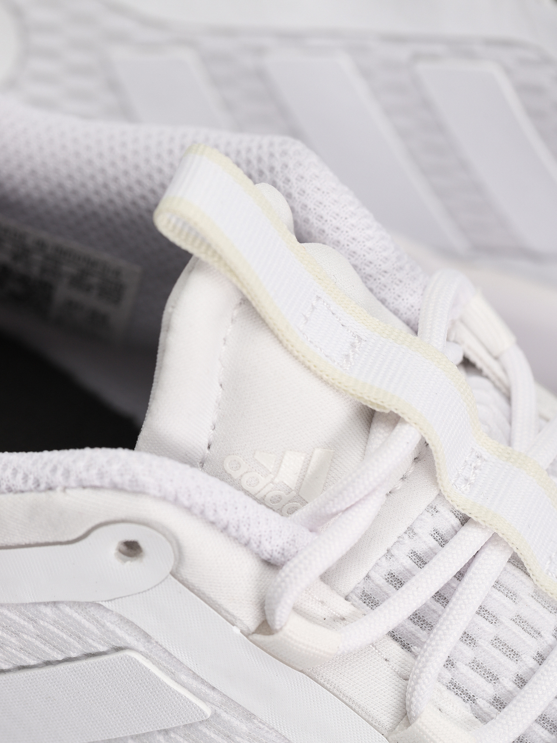 adidas AlphaBounce + Cipők (ftwwht/ftwwht/cwhite)