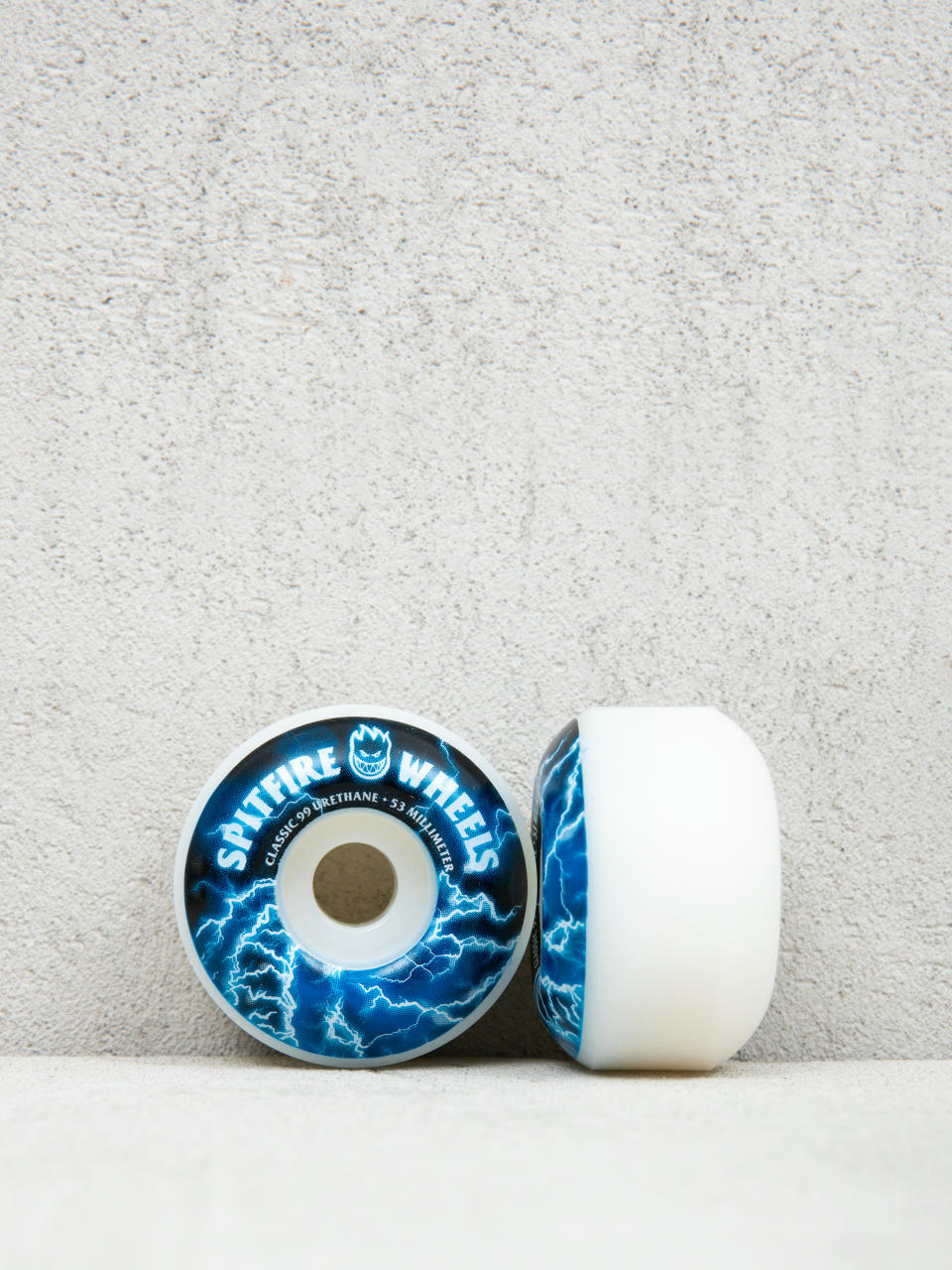 Spitfire Classic 99D Firebolts Bighehad Gördeszka kerék (white/blue)