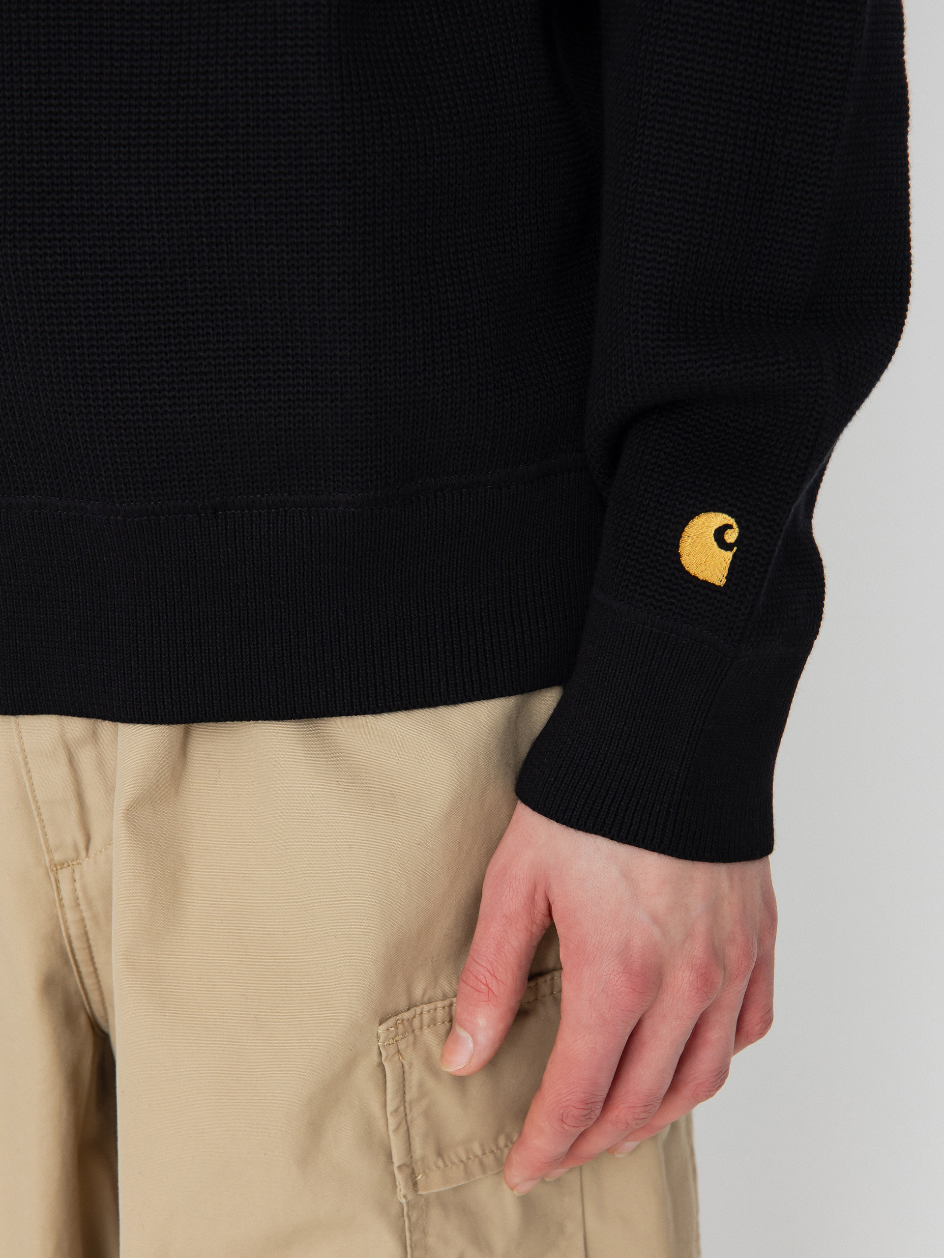 Carhartt WIP Chase Pulóver (black/gold)