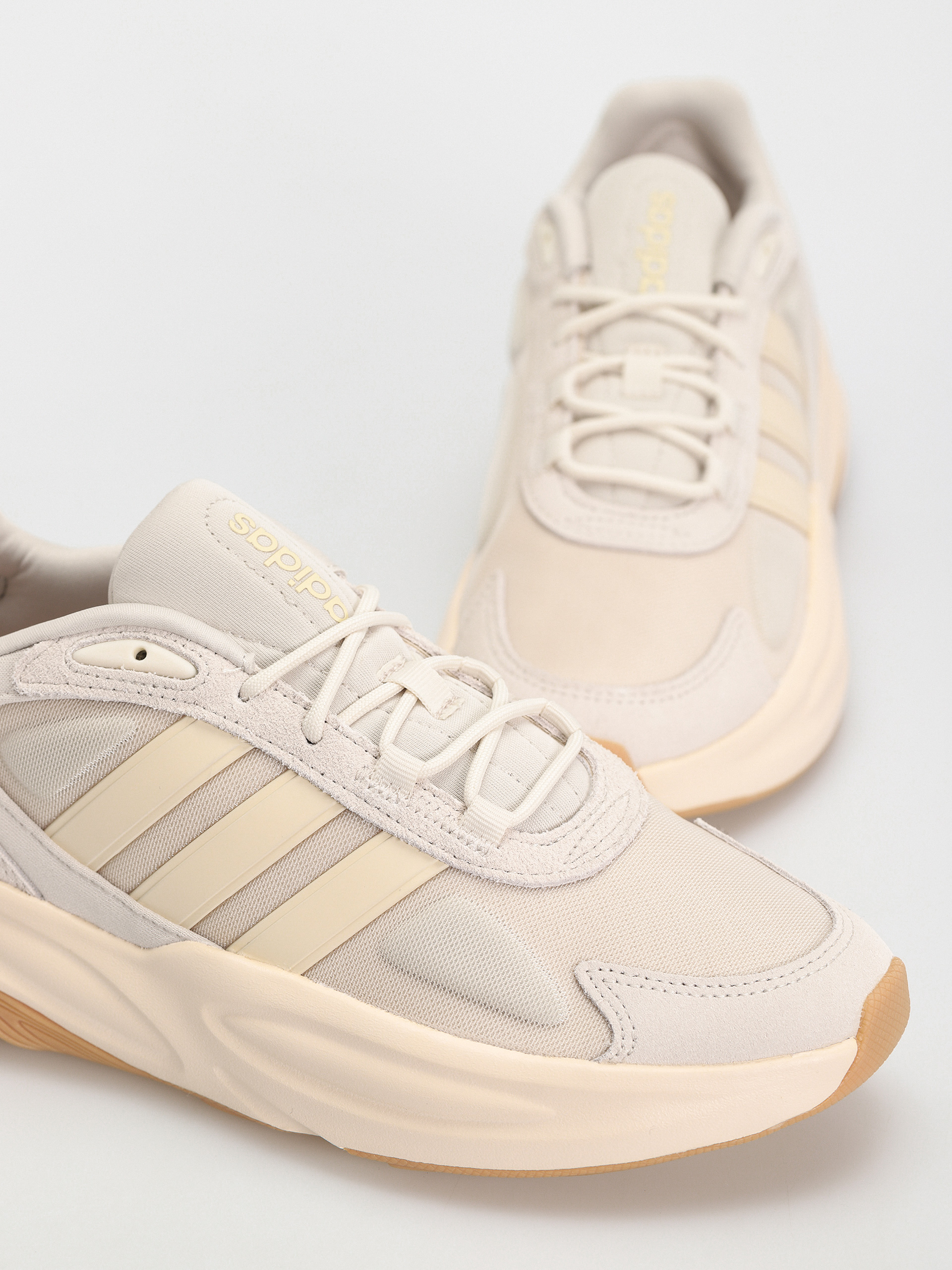 adidas Ozelle Cipők (alumin/wonwhi/gum3)