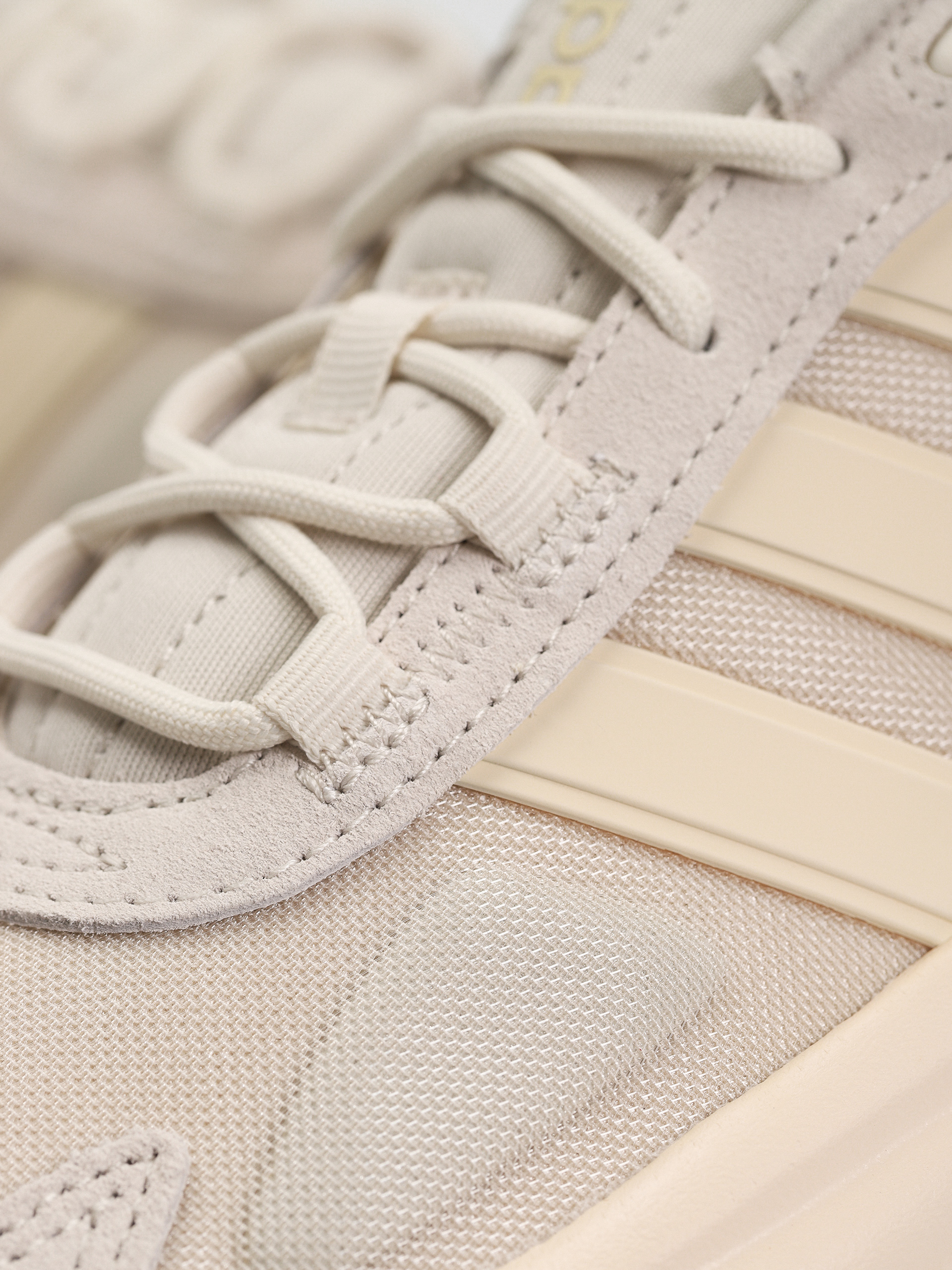 adidas Ozelle Cipők (alumin/wonwhi/gum3)