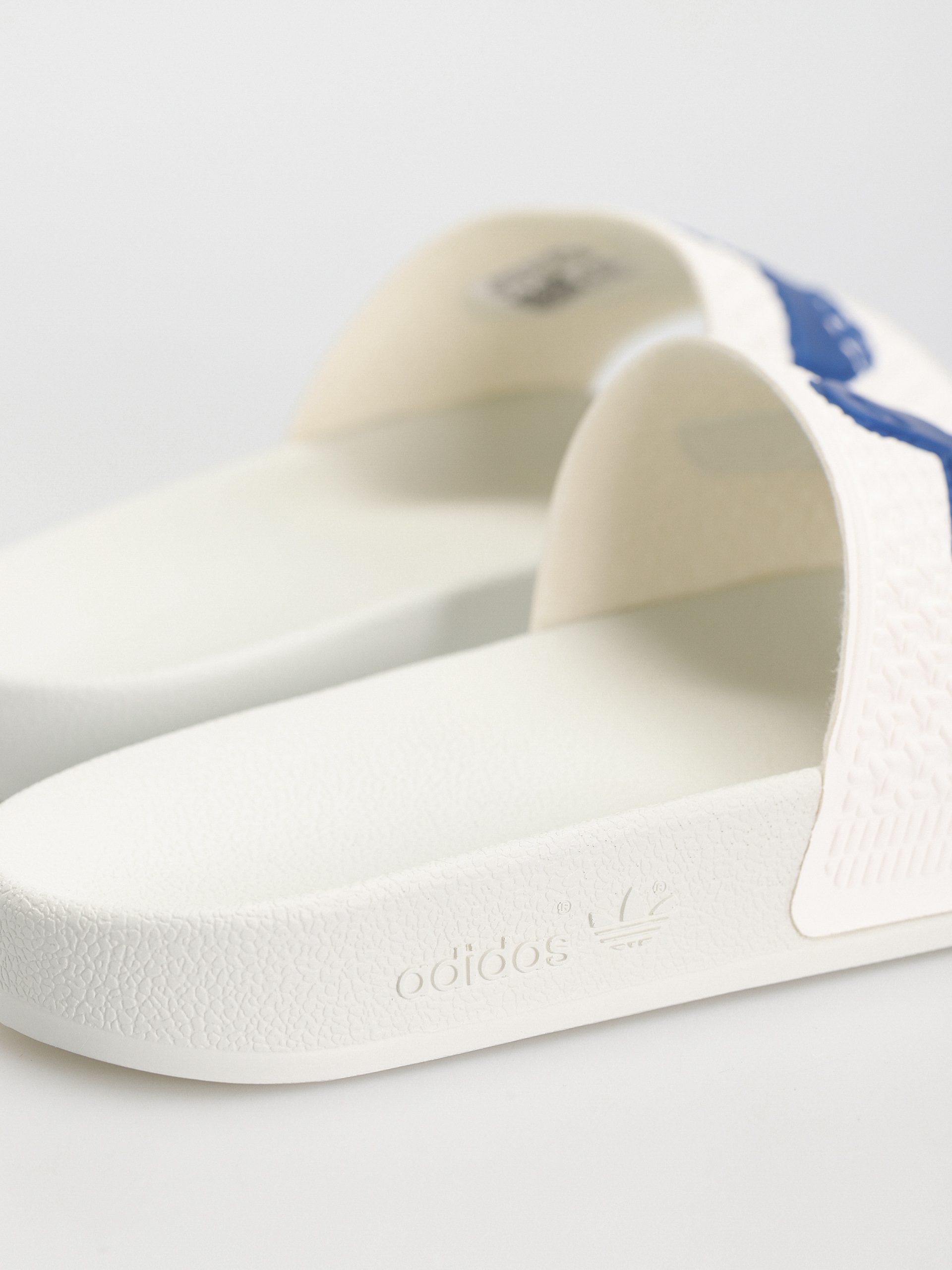 adidas Shmoofoil Flip-flop papucsok (cwhite/royblu/cwhite)