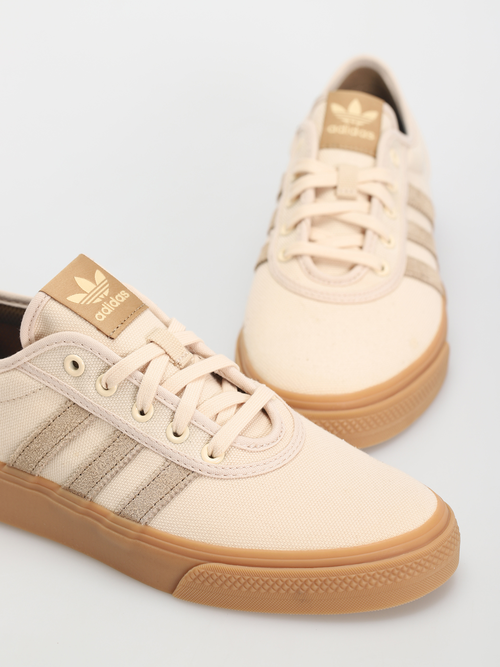 adidas Adi Ease Cipők (crysan/cardbo/gum4)