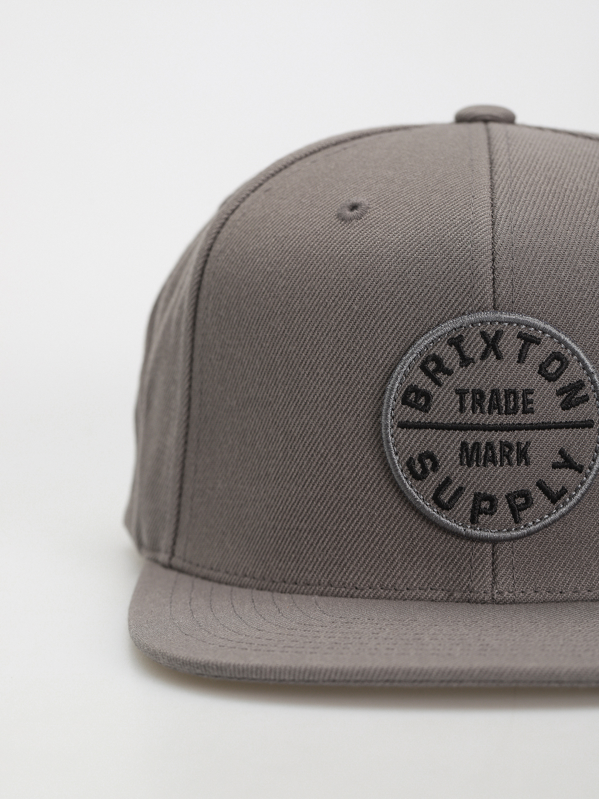 Brixton Oath III Snapback Baseball sapka (charcoal/charcoal)