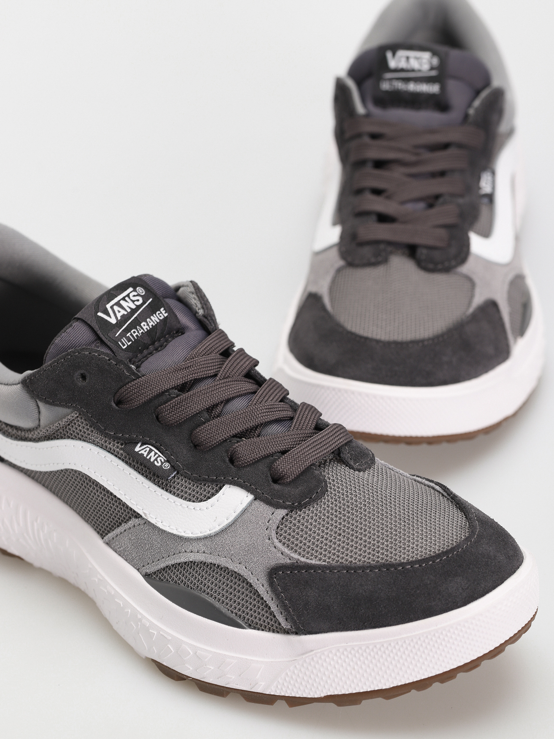 Vans Ultrarange Neo Vr3 Cipők (asphalt/white)