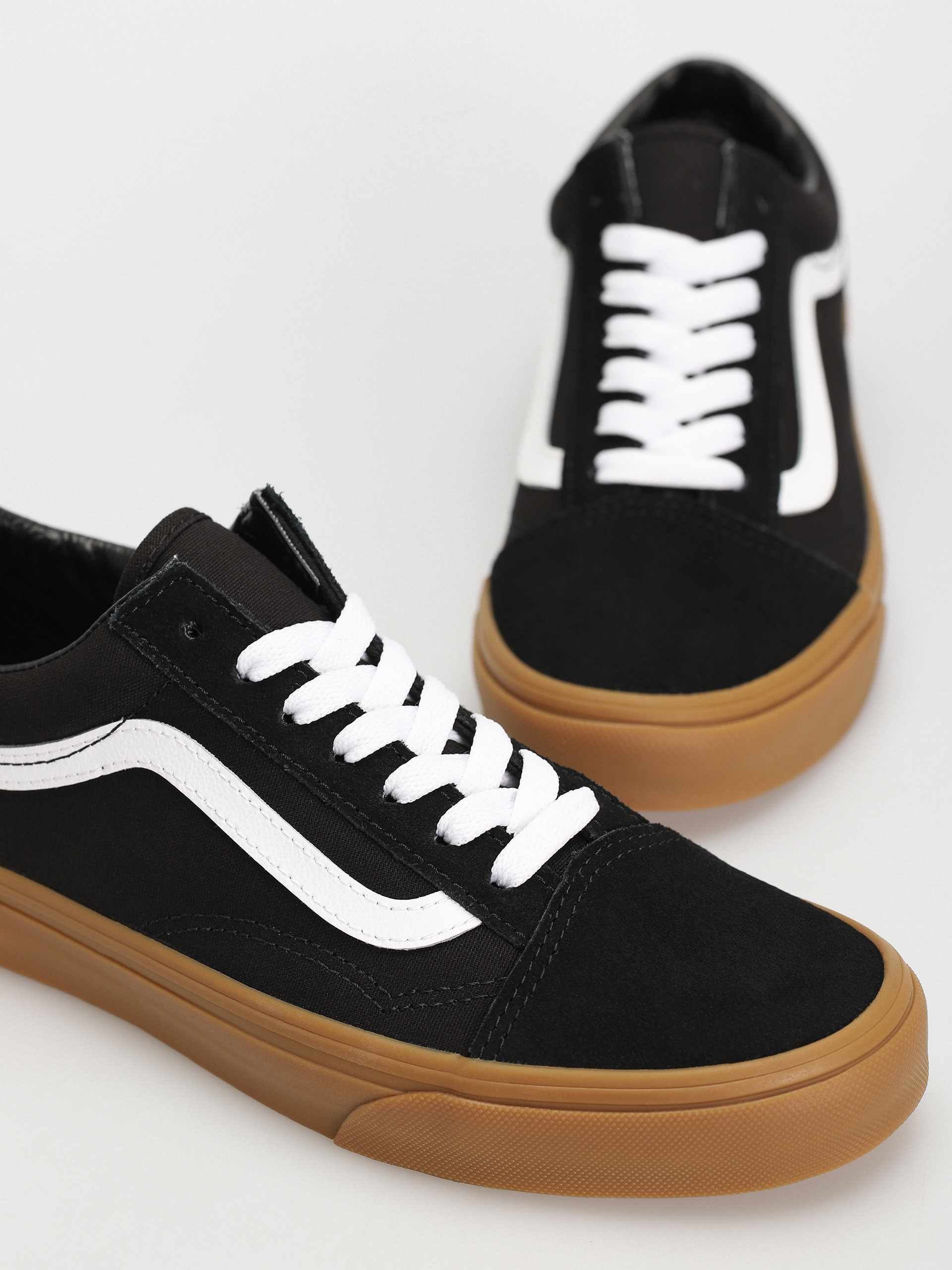 Vans Old Skool Cipők (black/gum)