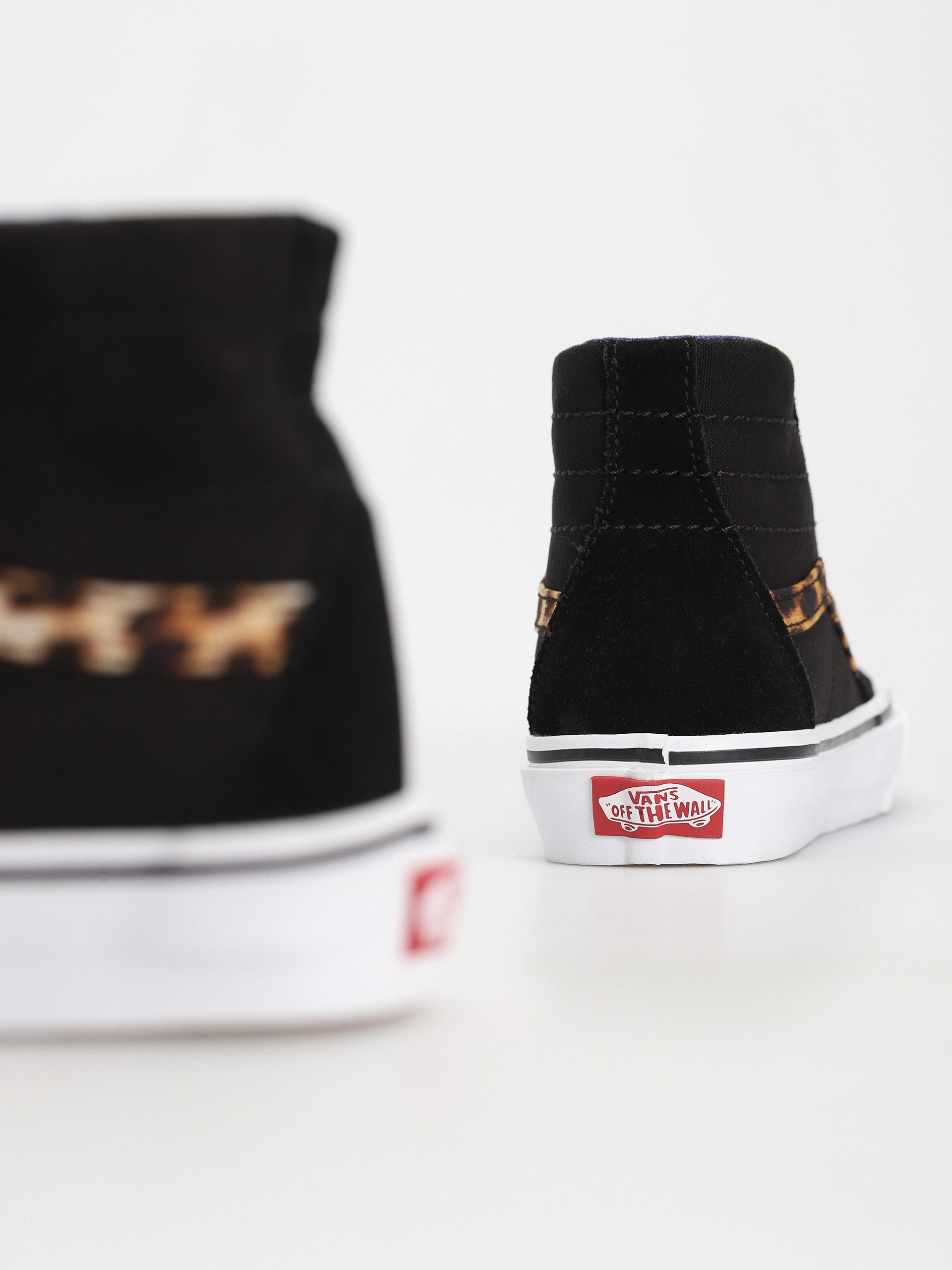 Vans Sk8 Hi Tapered Cipők (90s grunge black)