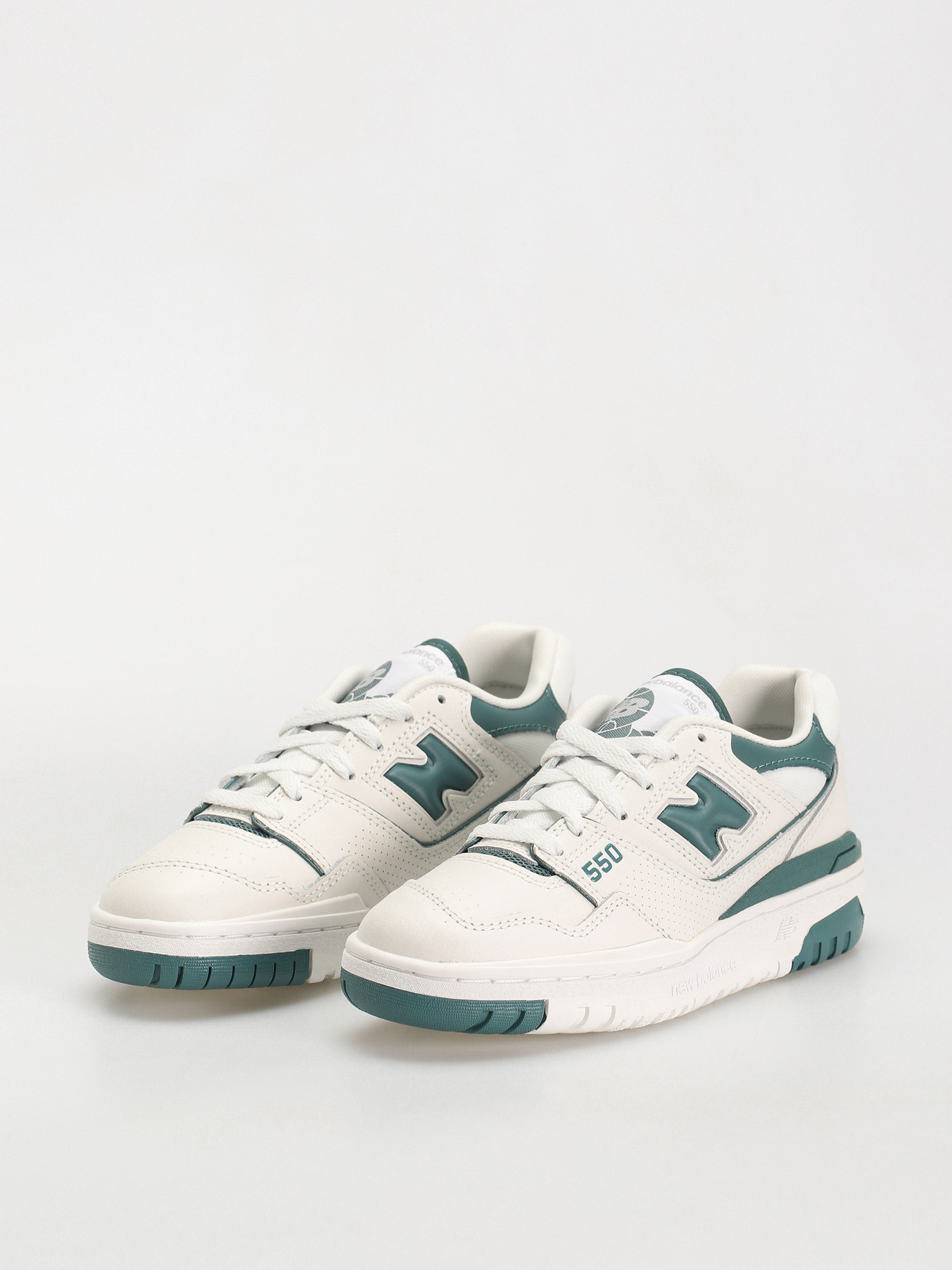 New Balance 550 Cipők Wmn (reflection new spruce)