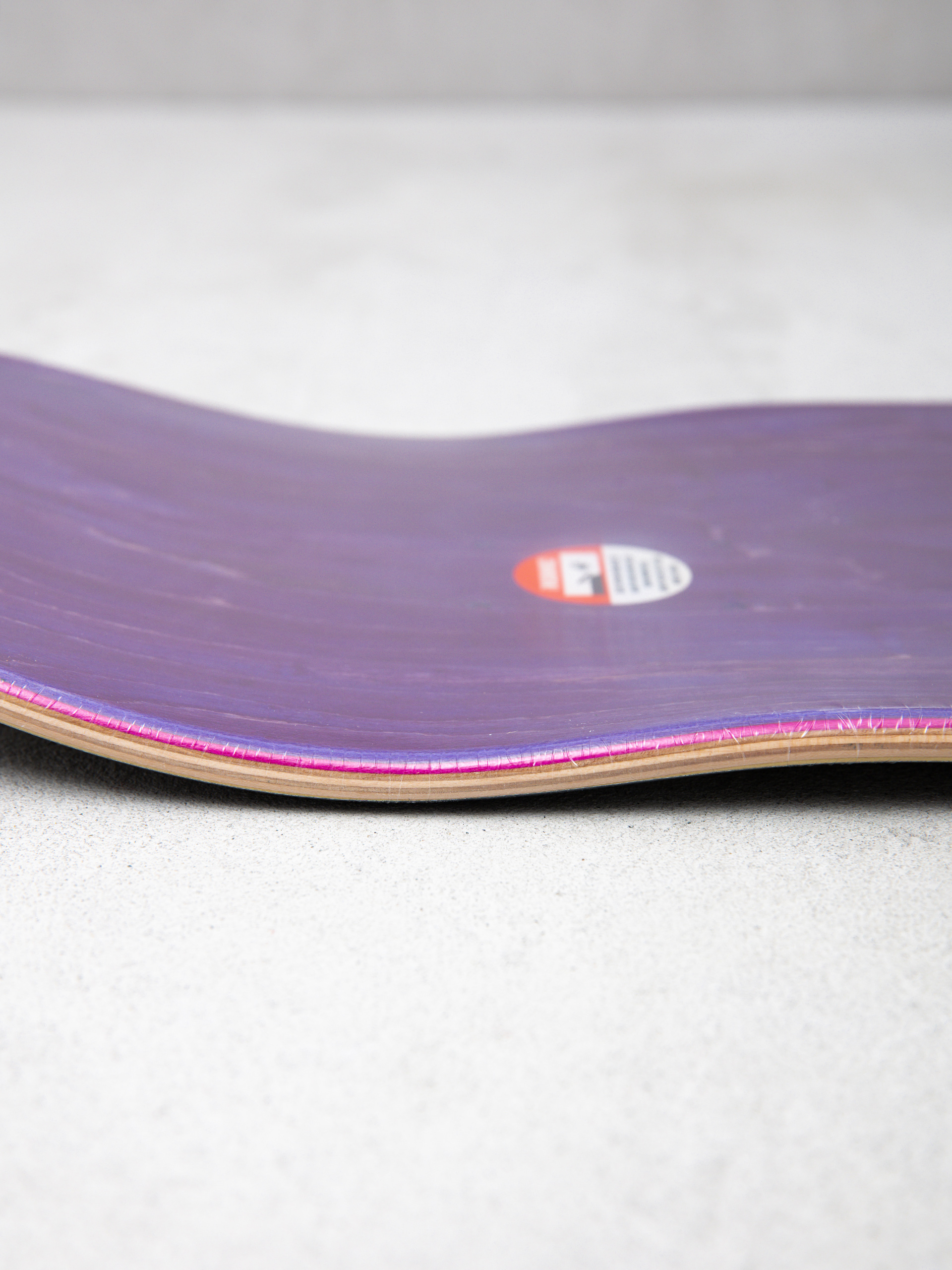 Real Nicole Unchained Gördeszka lap (black)