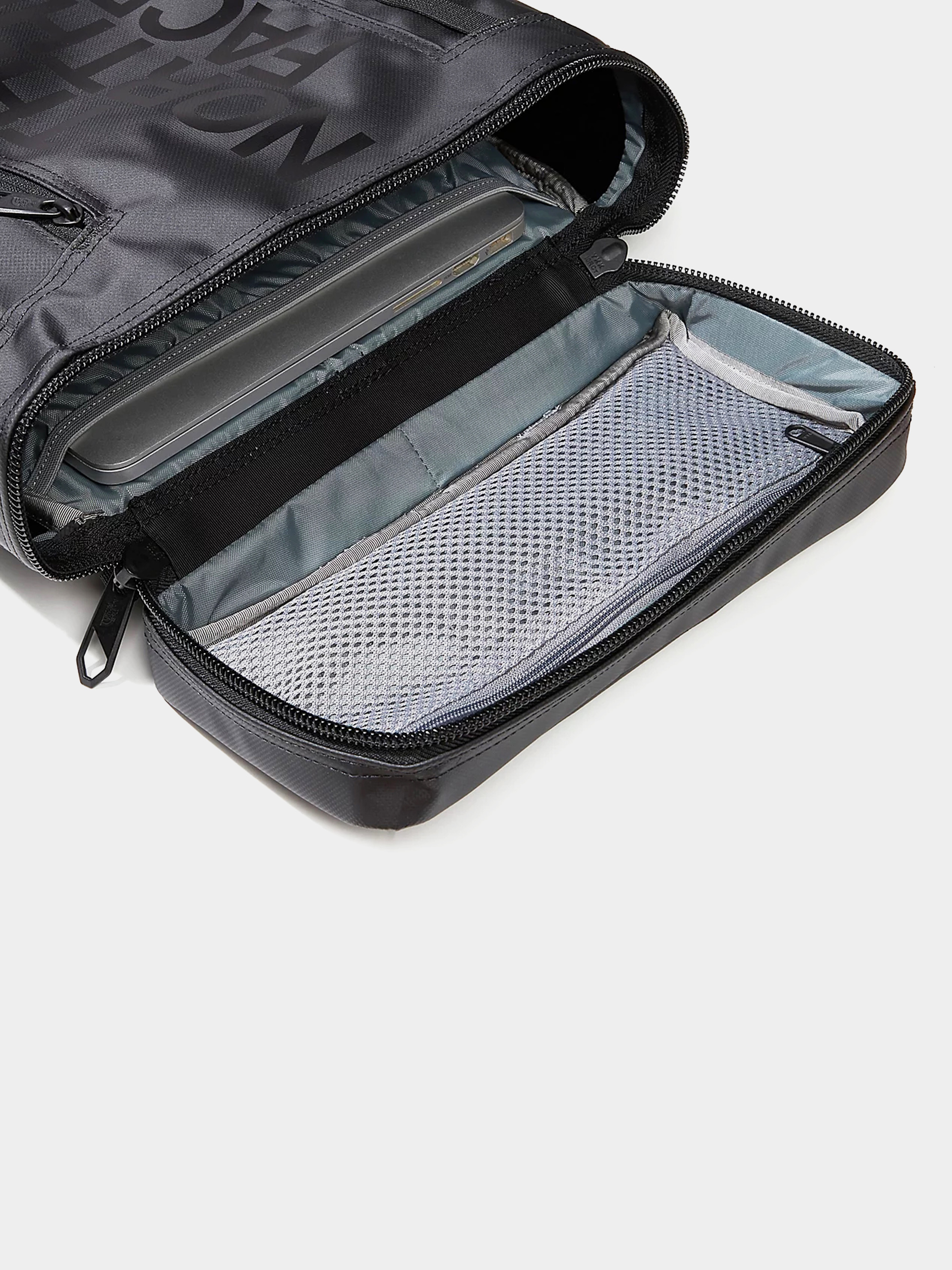 Hátizsák The North Face Base Camp Fuse Box Mini (tnf black/tnf black)