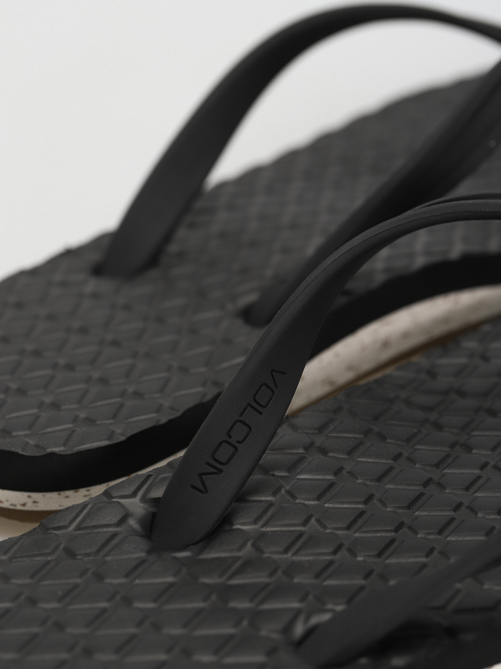 Volcom Eco Concourse Wmn Flip-flop papucsok (black white)