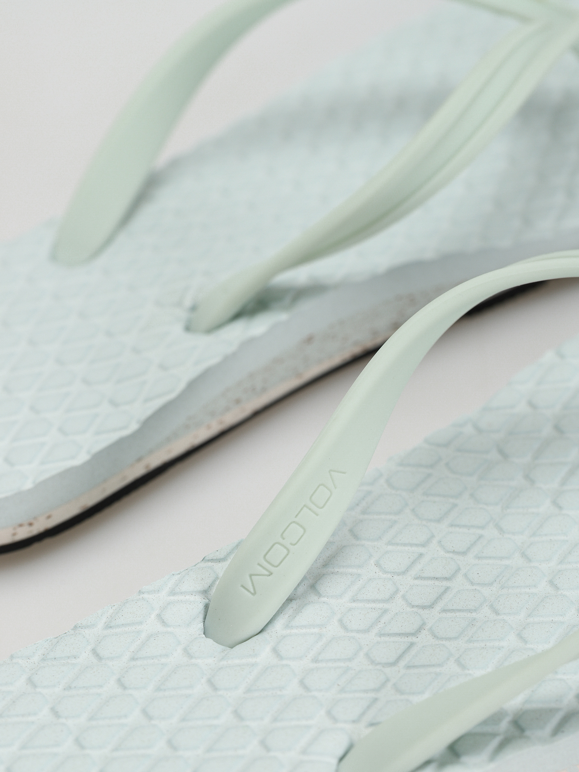 Volcom Eco Concourse Wmn Flip-flop papucsok (chlorine)