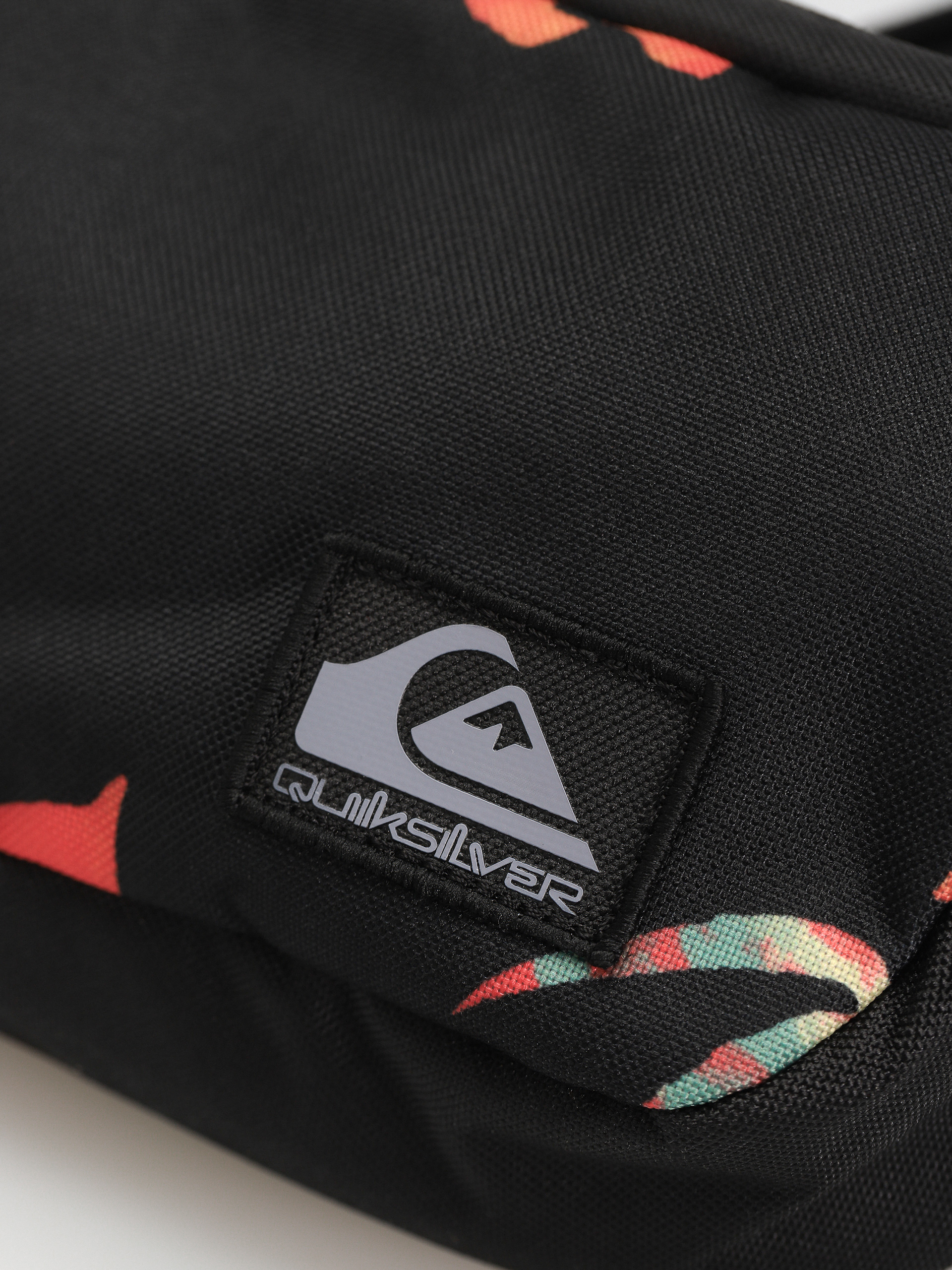 Övtáska Quiksilver Pubjug 2.0 (black aop mix bag ss)