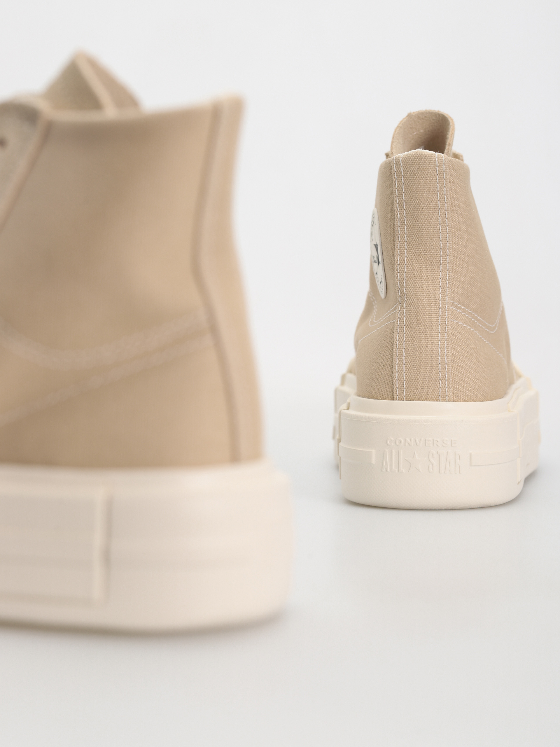 Tornacipők Converse Chuck Taylor All Star Cruise Hi (brown/cream)