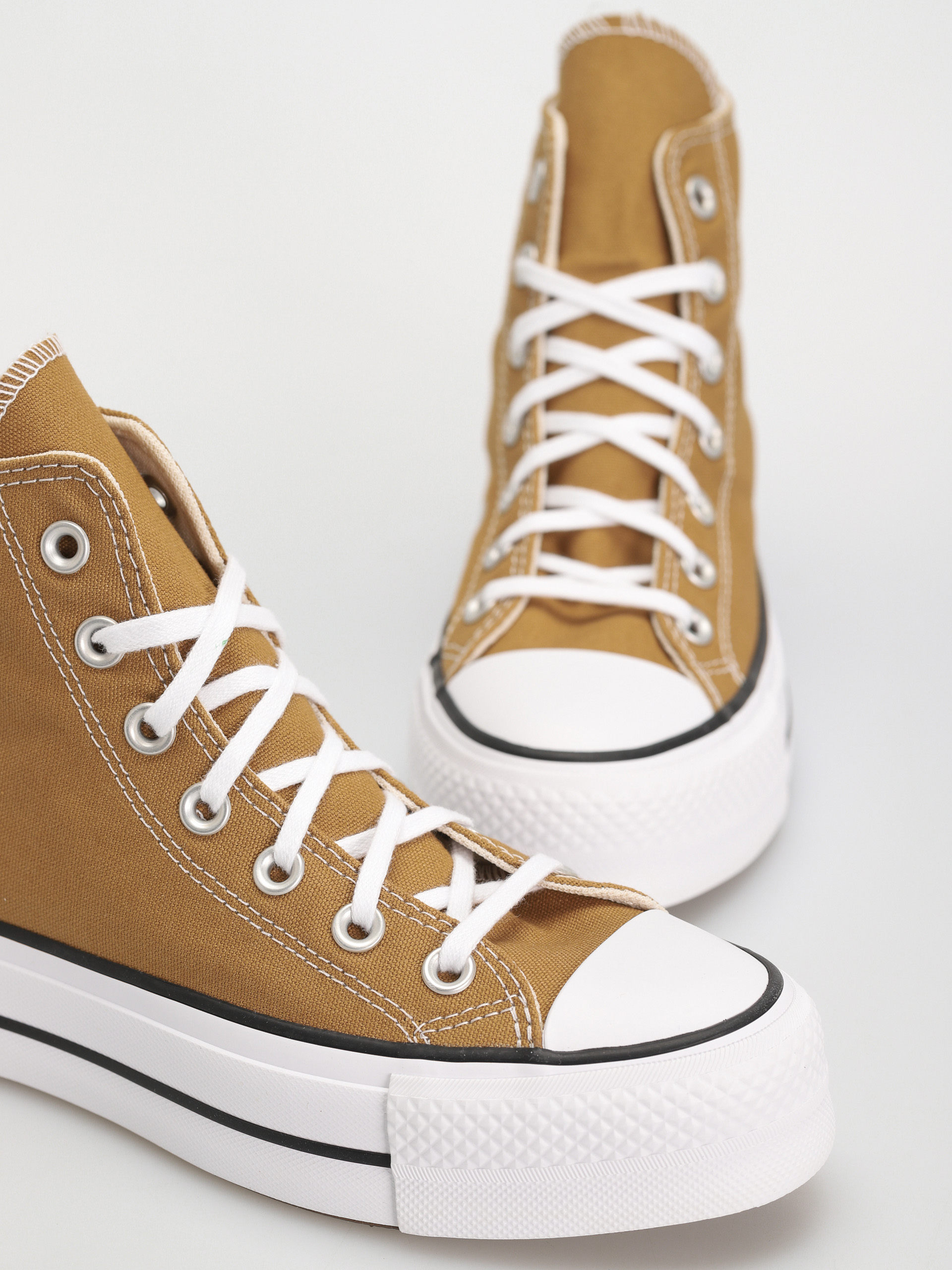 Tornacipők Converse Chuck Taylor All Star Lift Hi Wmn (sesame)