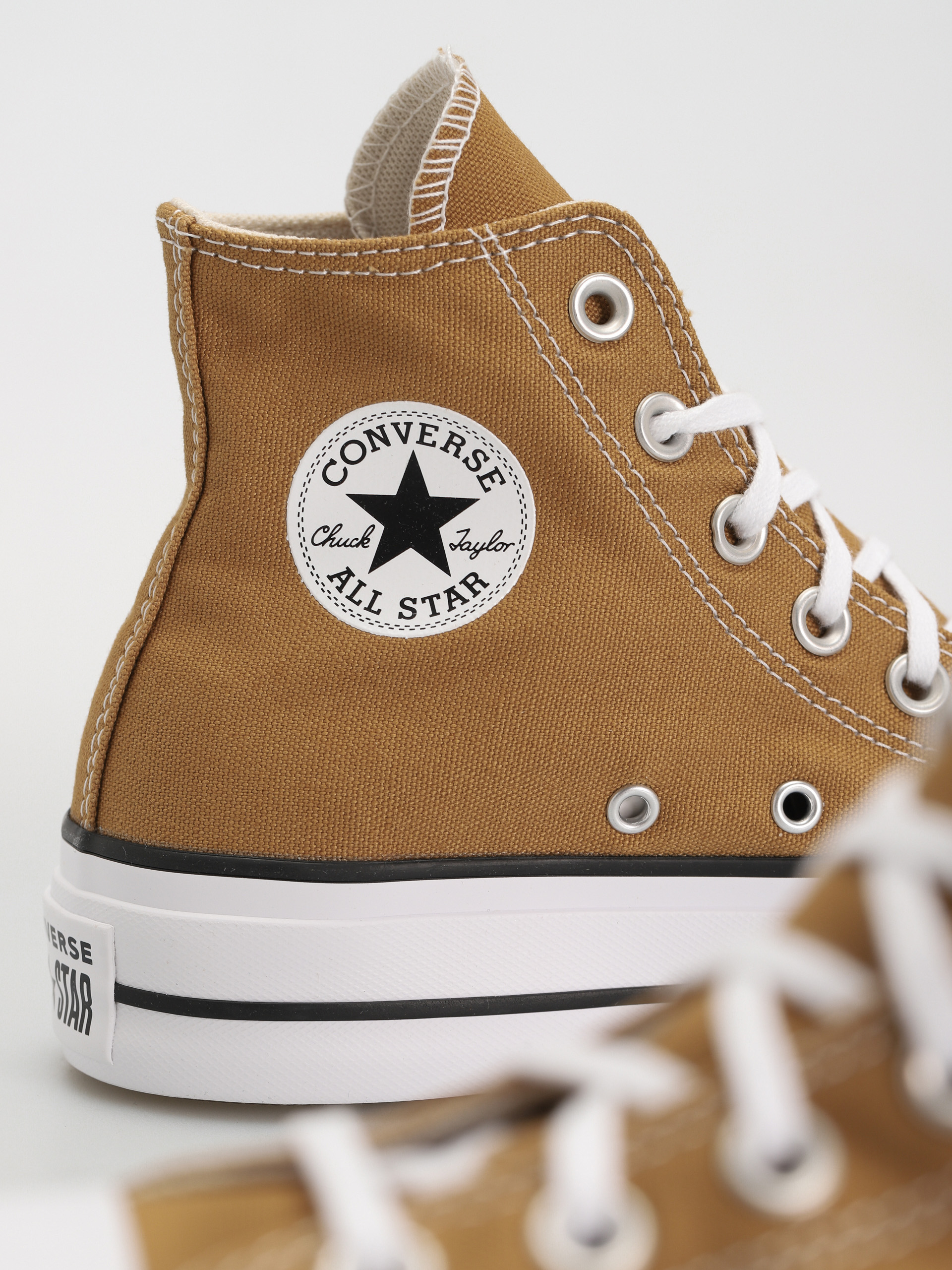 Tornacipők Converse Chuck Taylor All Star Lift Hi Wmn (sesame)