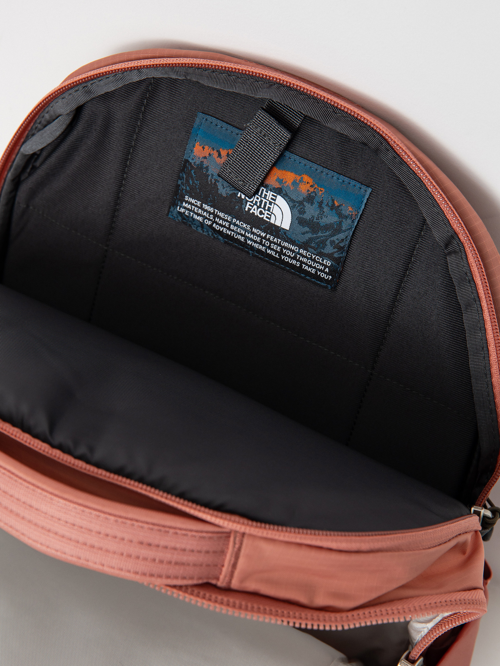 Hátizsák The North Face Borealis Wmn (light mahogany/new taup)