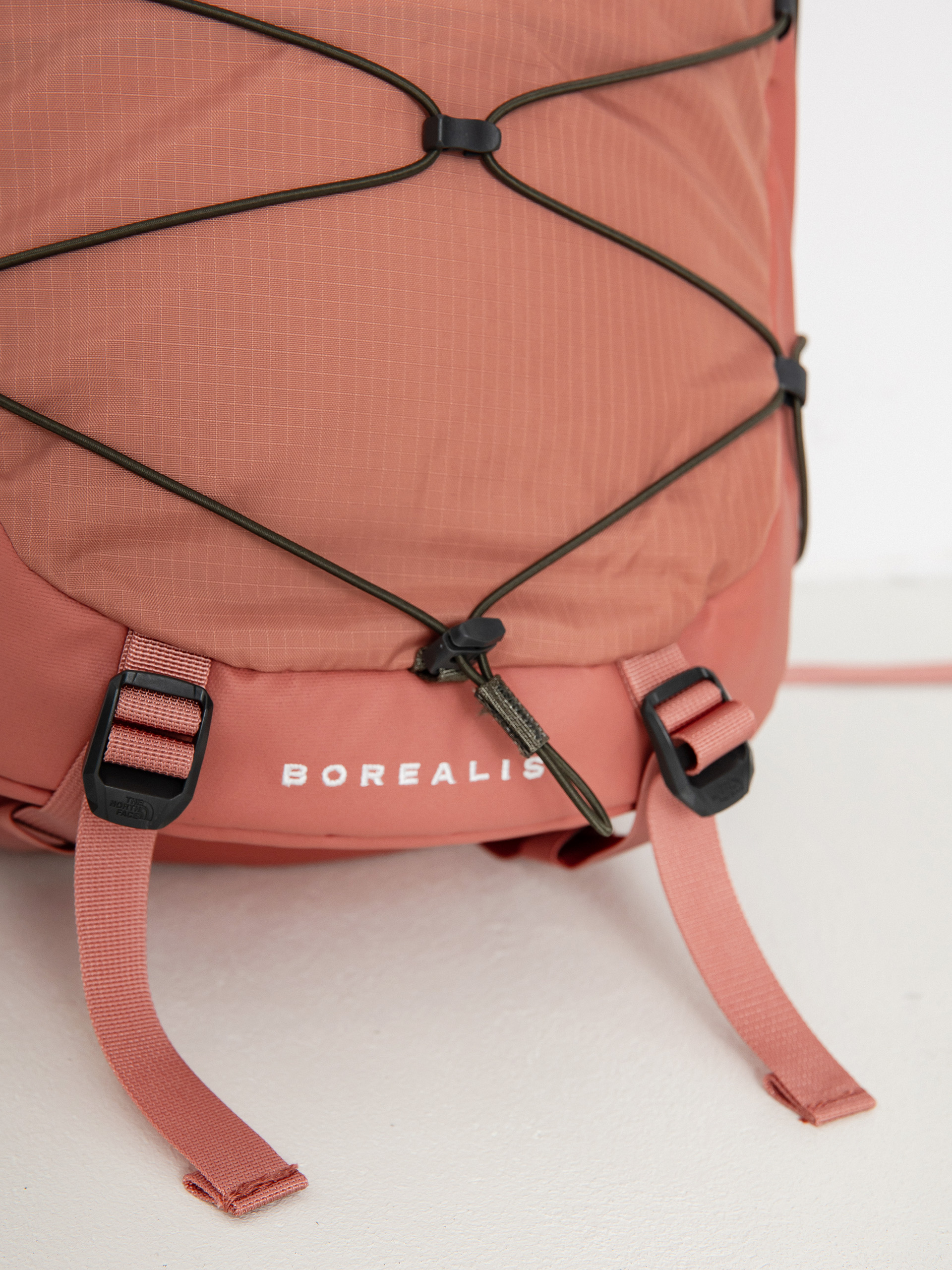 Hátizsák The North Face Borealis Wmn (light mahogany/new taup)