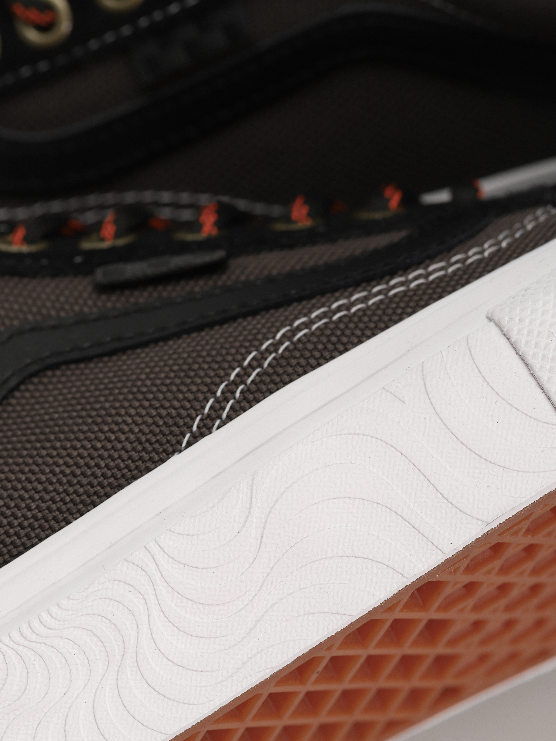 Cipők Vans X Spitfire Skate Old Skool (spitfire black/flame)