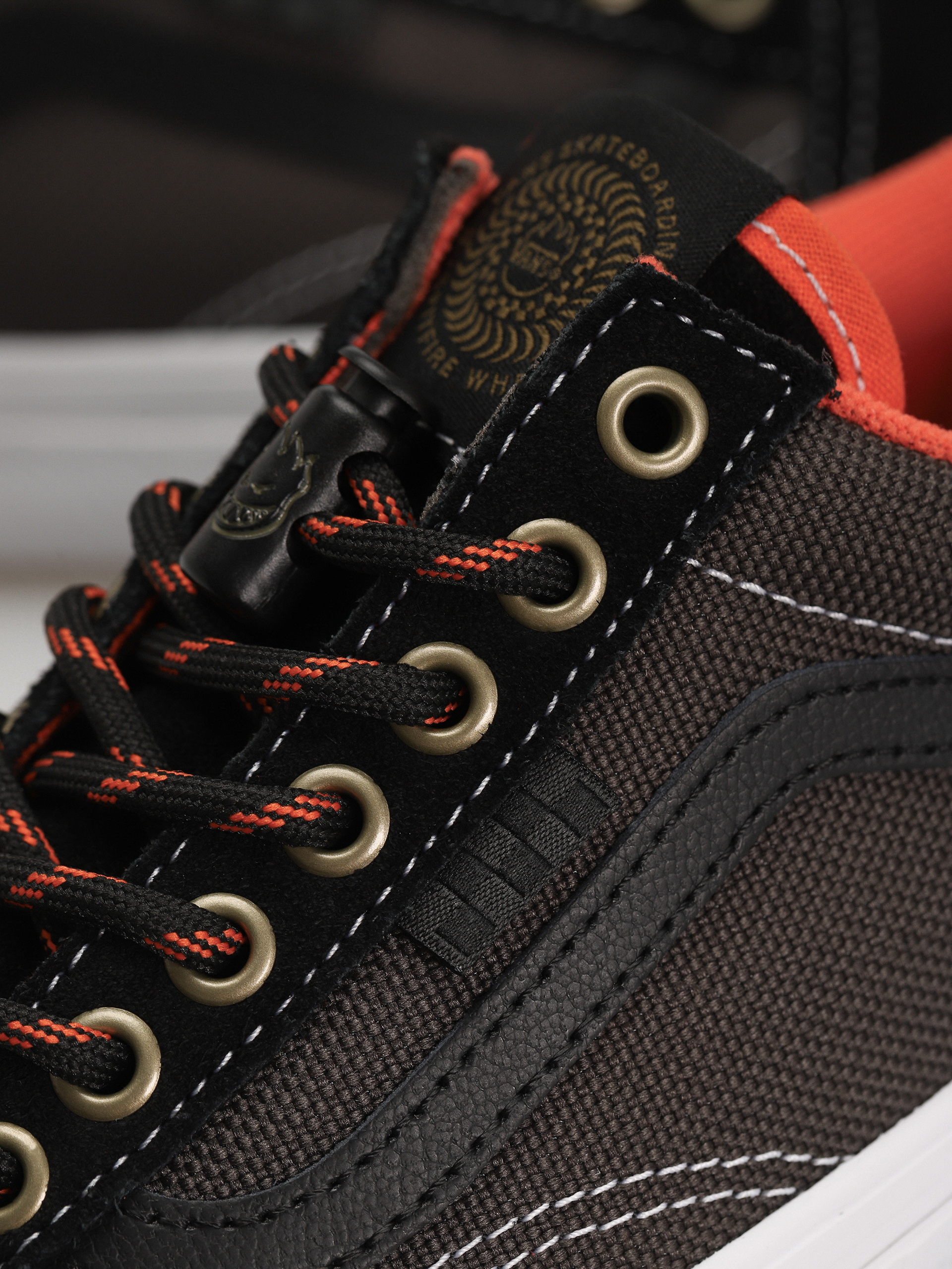 Cipők Vans X Spitfire Skate Old Skool (spitfire black/flame)