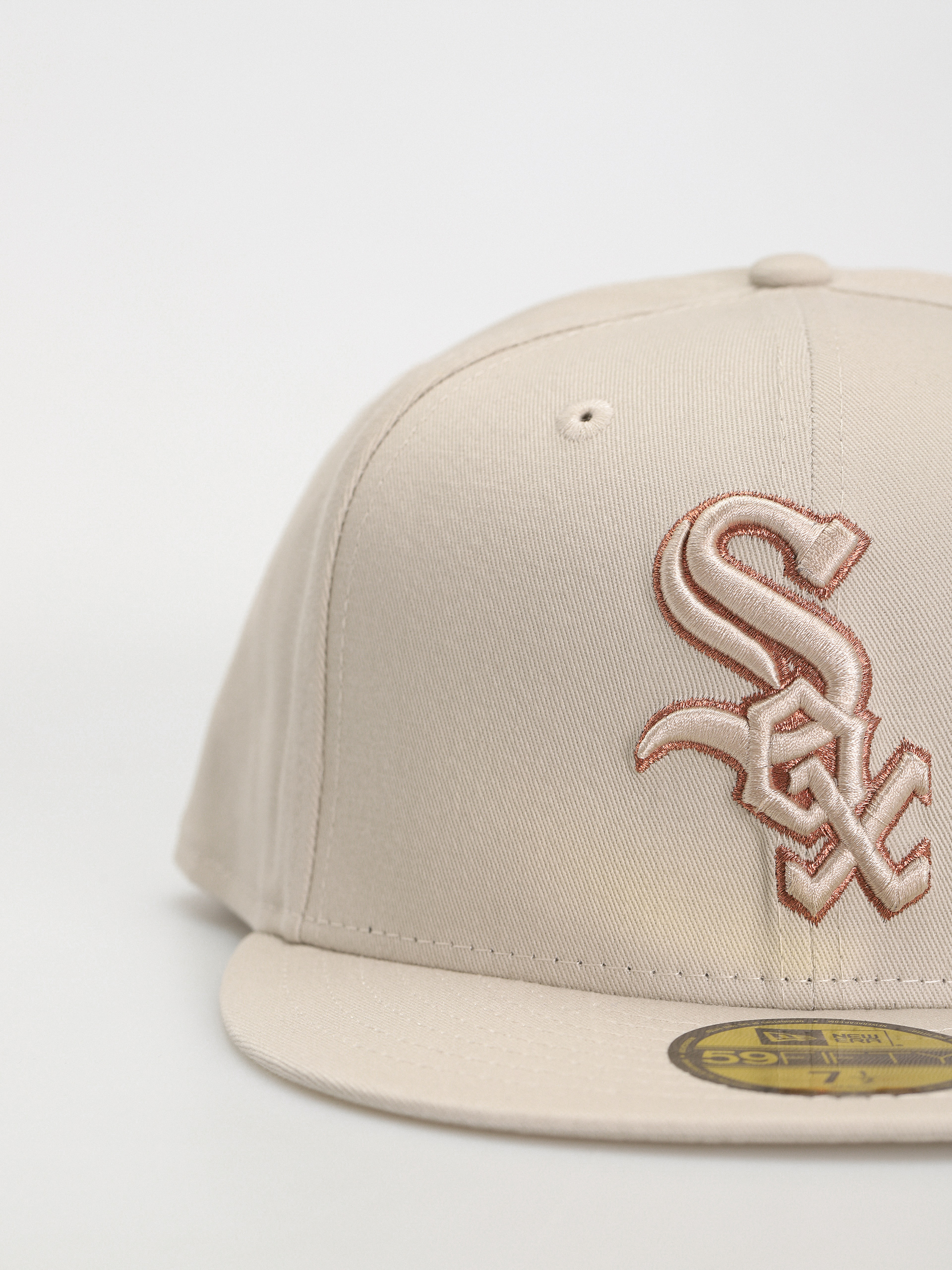 Baseball sapka New Era Metallic Outline 59Fifty Chicago White Sox (stone)