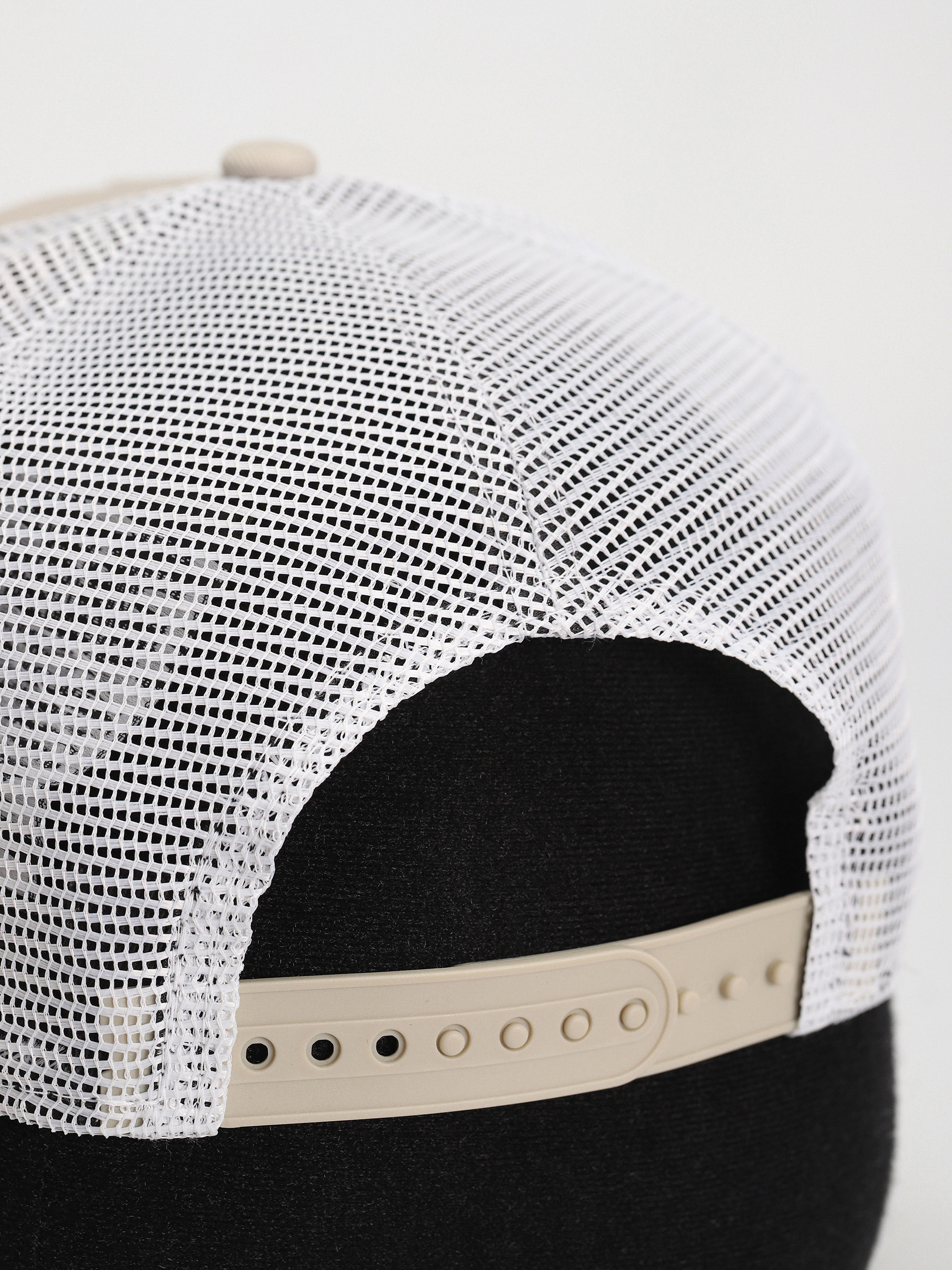 Baseball sapka New Era Boucle Trucker Los Angeles Dodgers (stone)