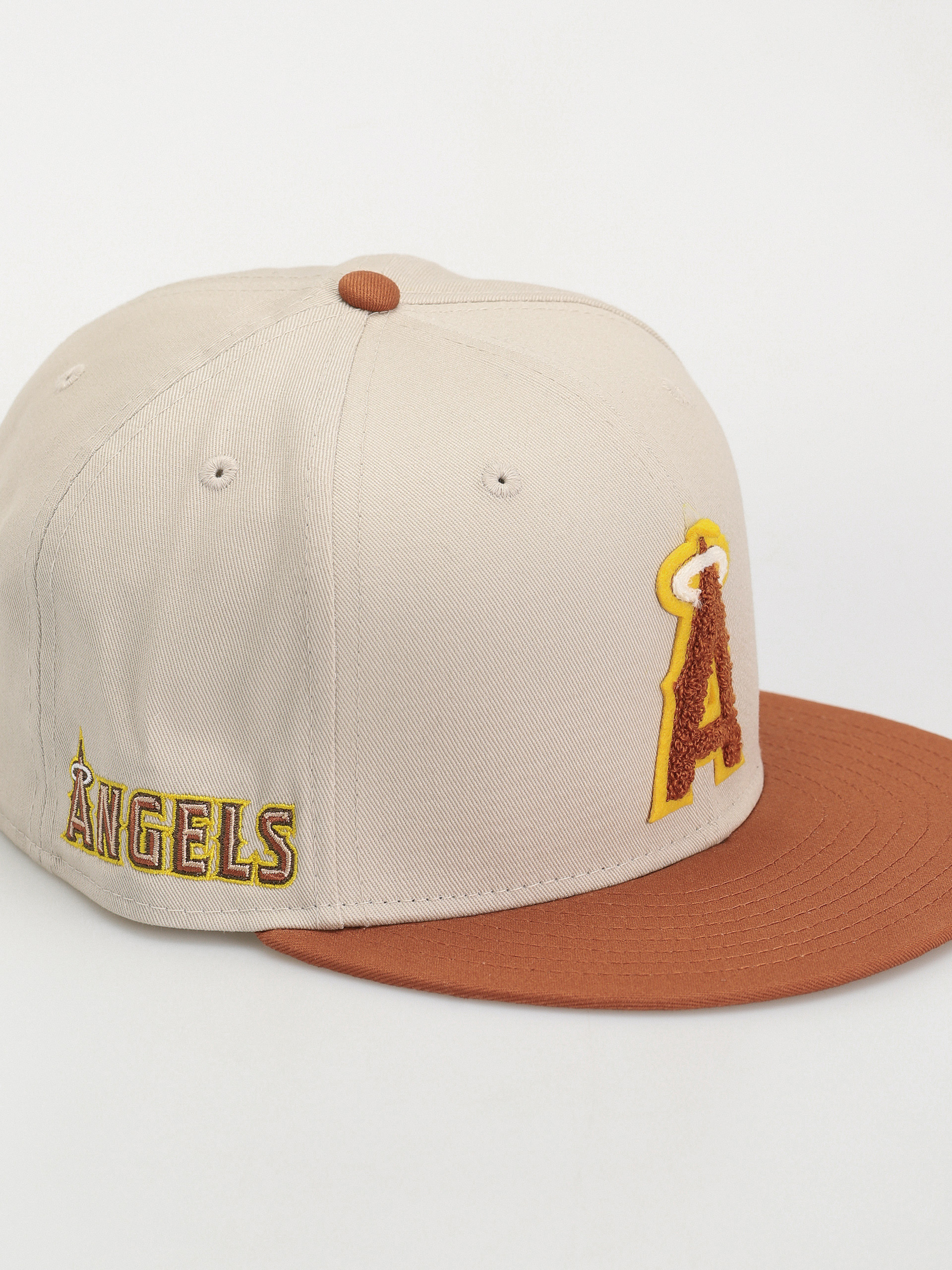 Baseball sapka New Era Boucle 59Fifty Anaheim Angels (stone/brown)