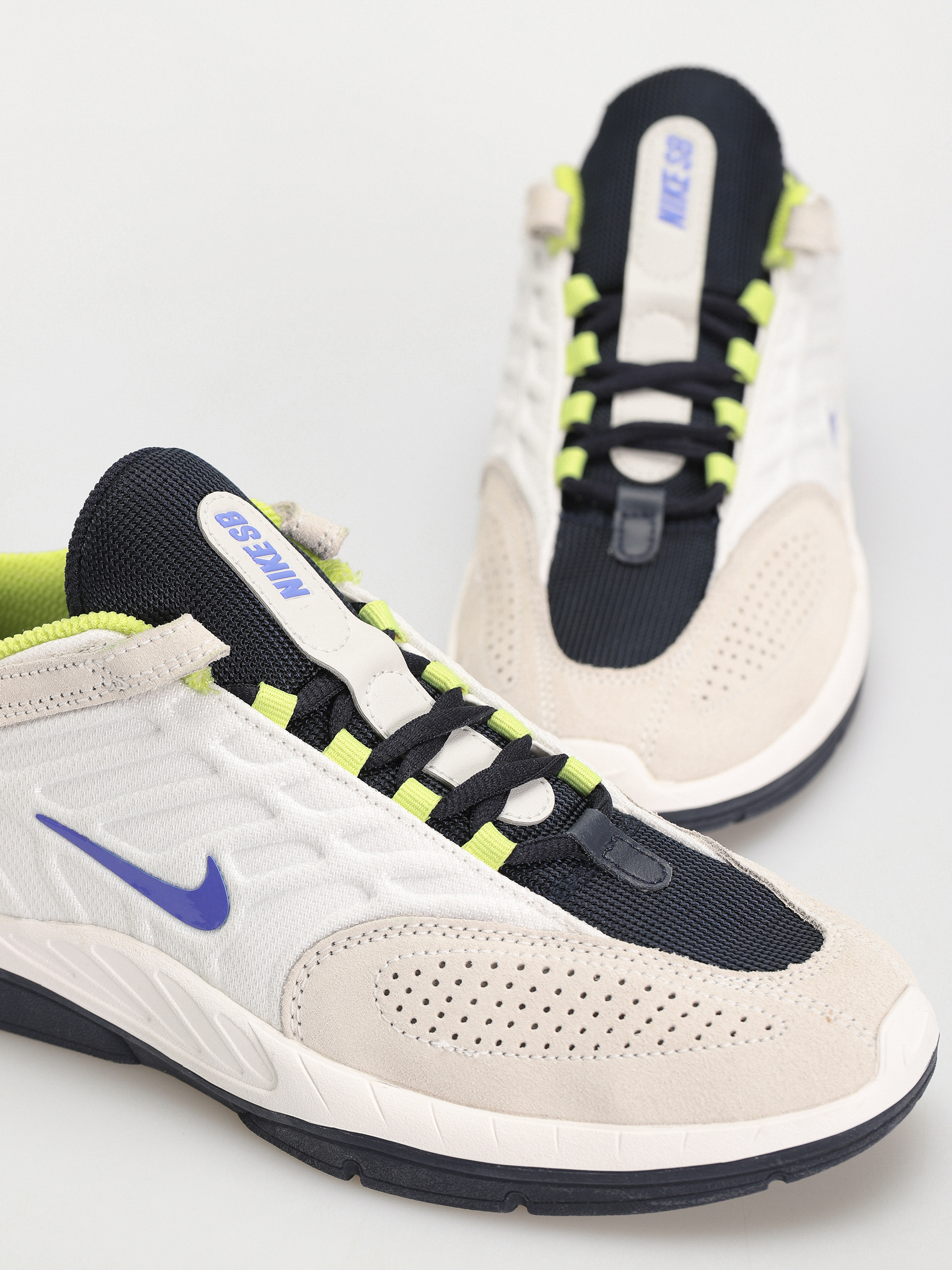 Nike SB Vertebrae Cipők (summit white/persian violet)