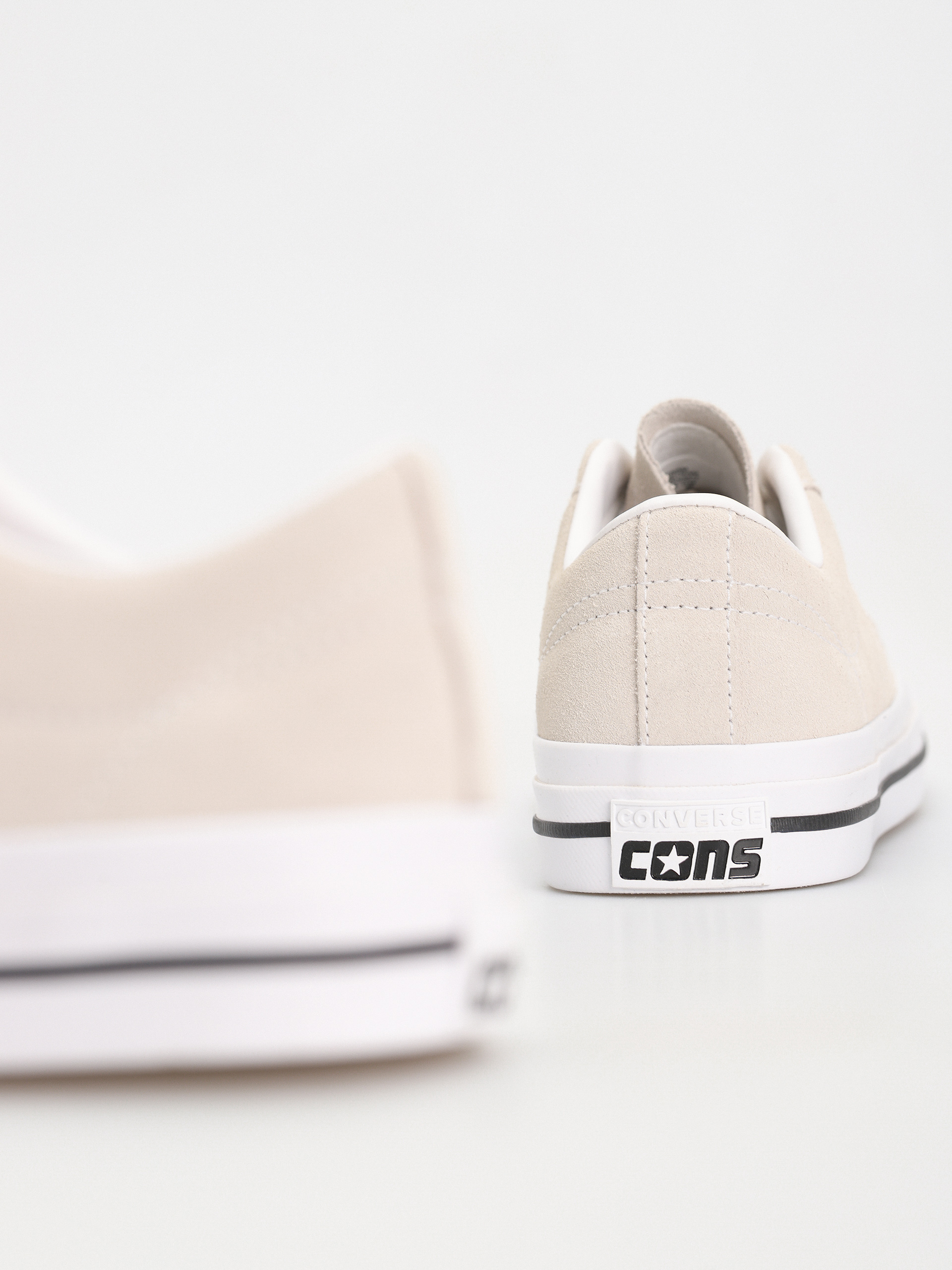 Converse One Star Pro Cipők (bone)